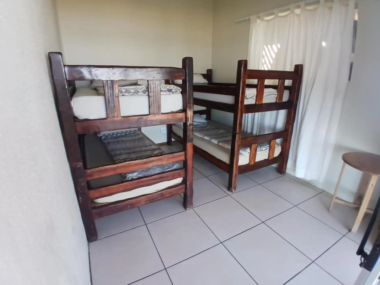 Bed in Island Vibe Backpackers Jeffreys Bay