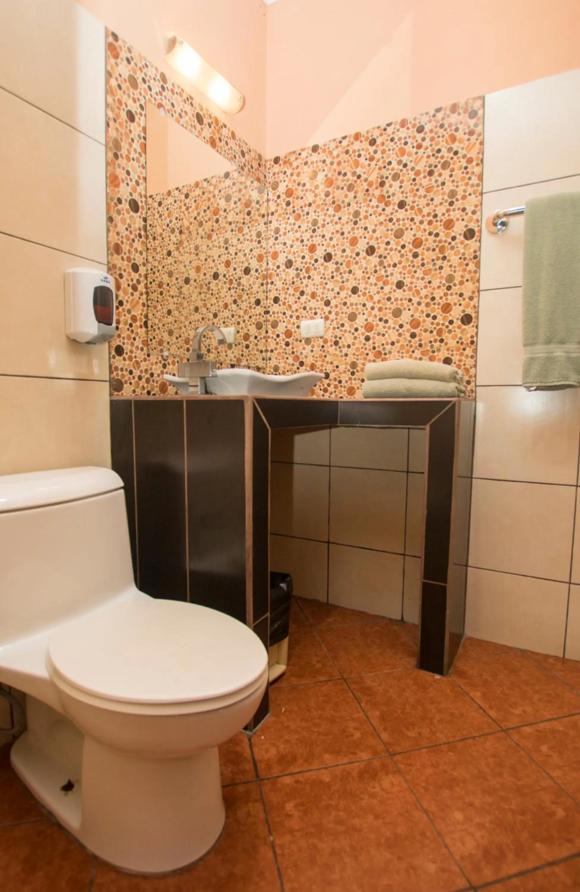 Bathroom in Hotel Verde Mar Direct Beach Access