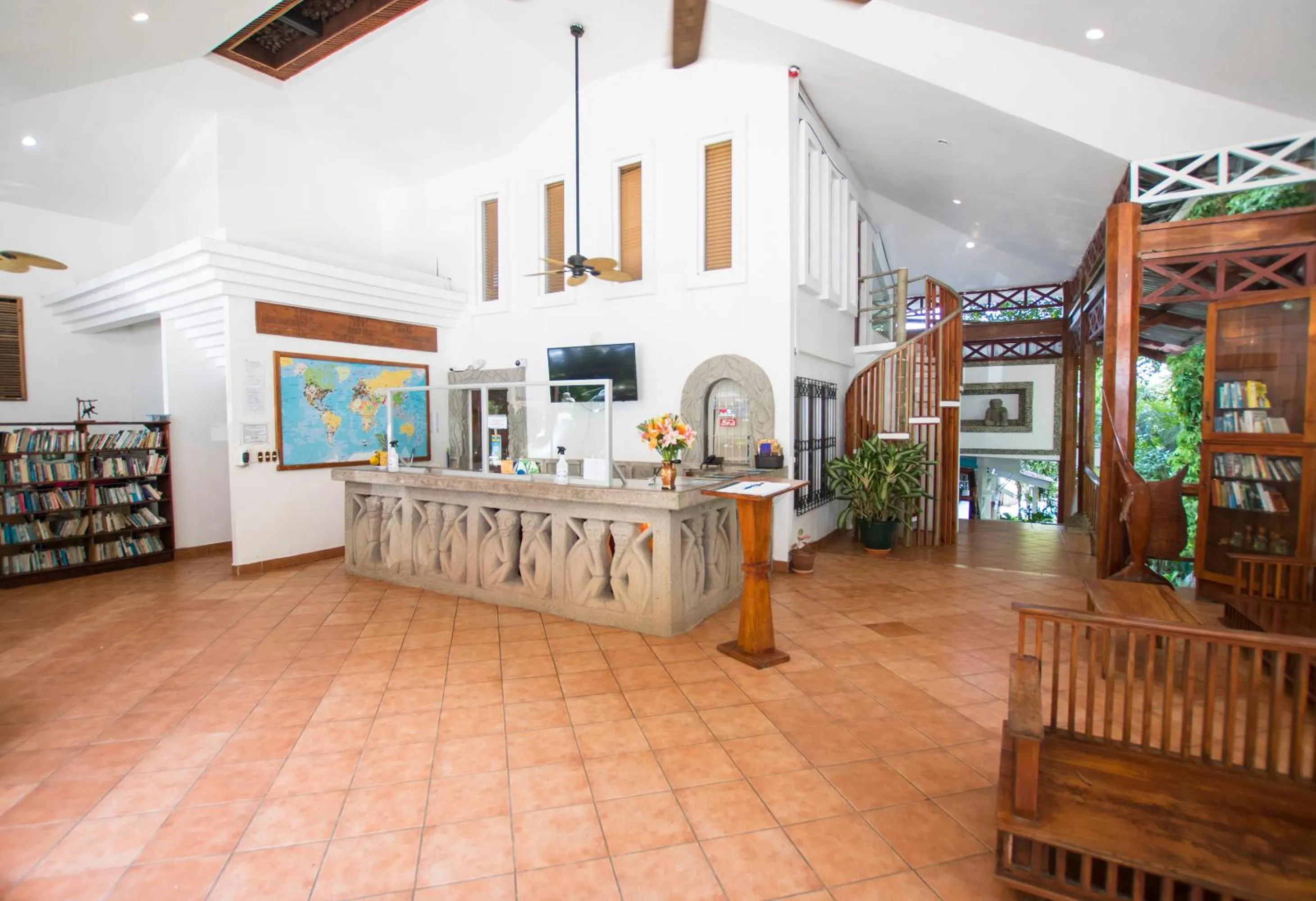Lobby or reception in Hotel Verde Mar Direct Beach Access
