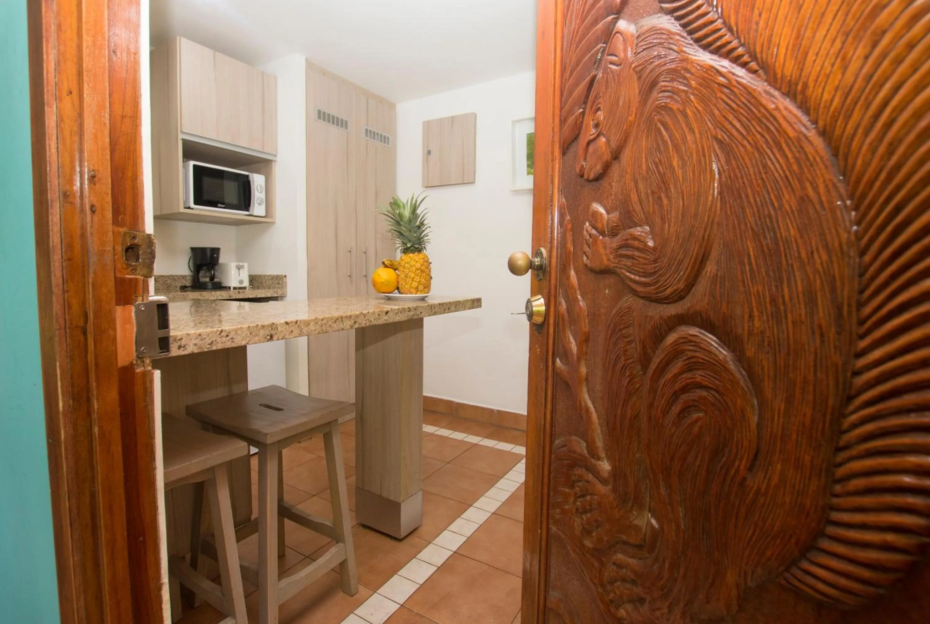 Kitchen or kitchenette in Hotel Verde Mar Direct Beach Access