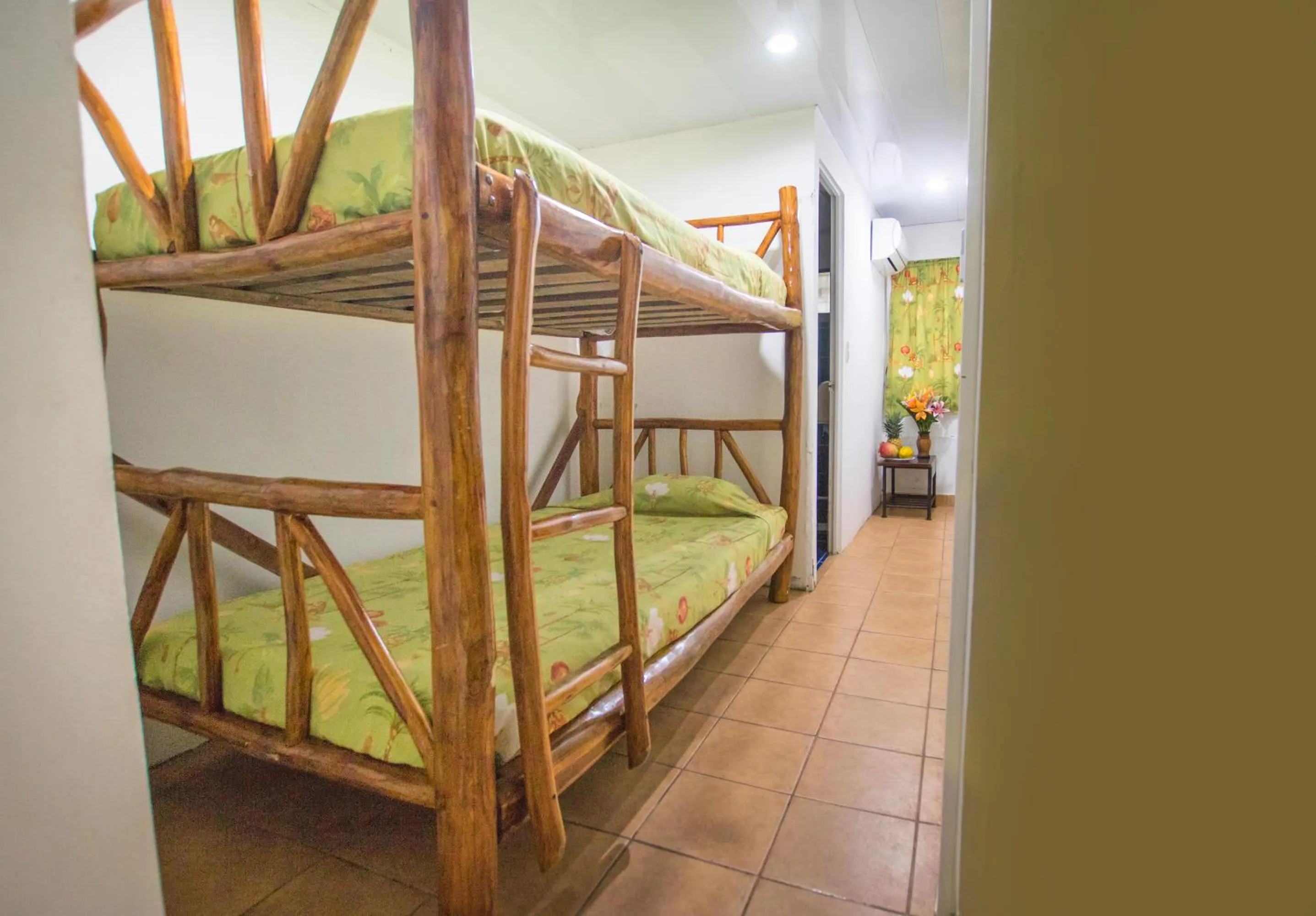 bunk bed, Bed in Hotel Verde Mar Direct Beach Access