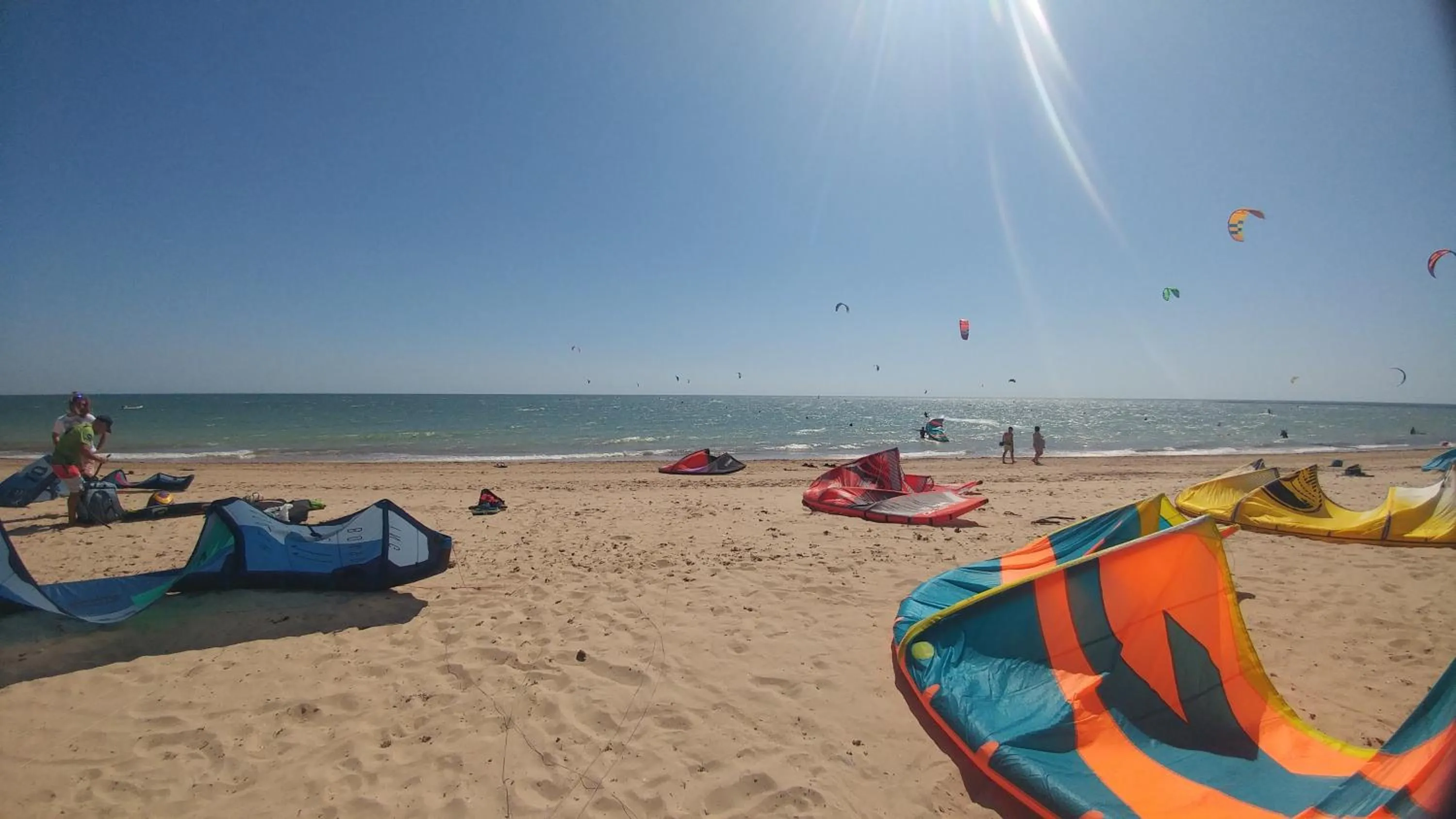 Beach in VALDECARRETAS Apartamento Rota cerca de playa