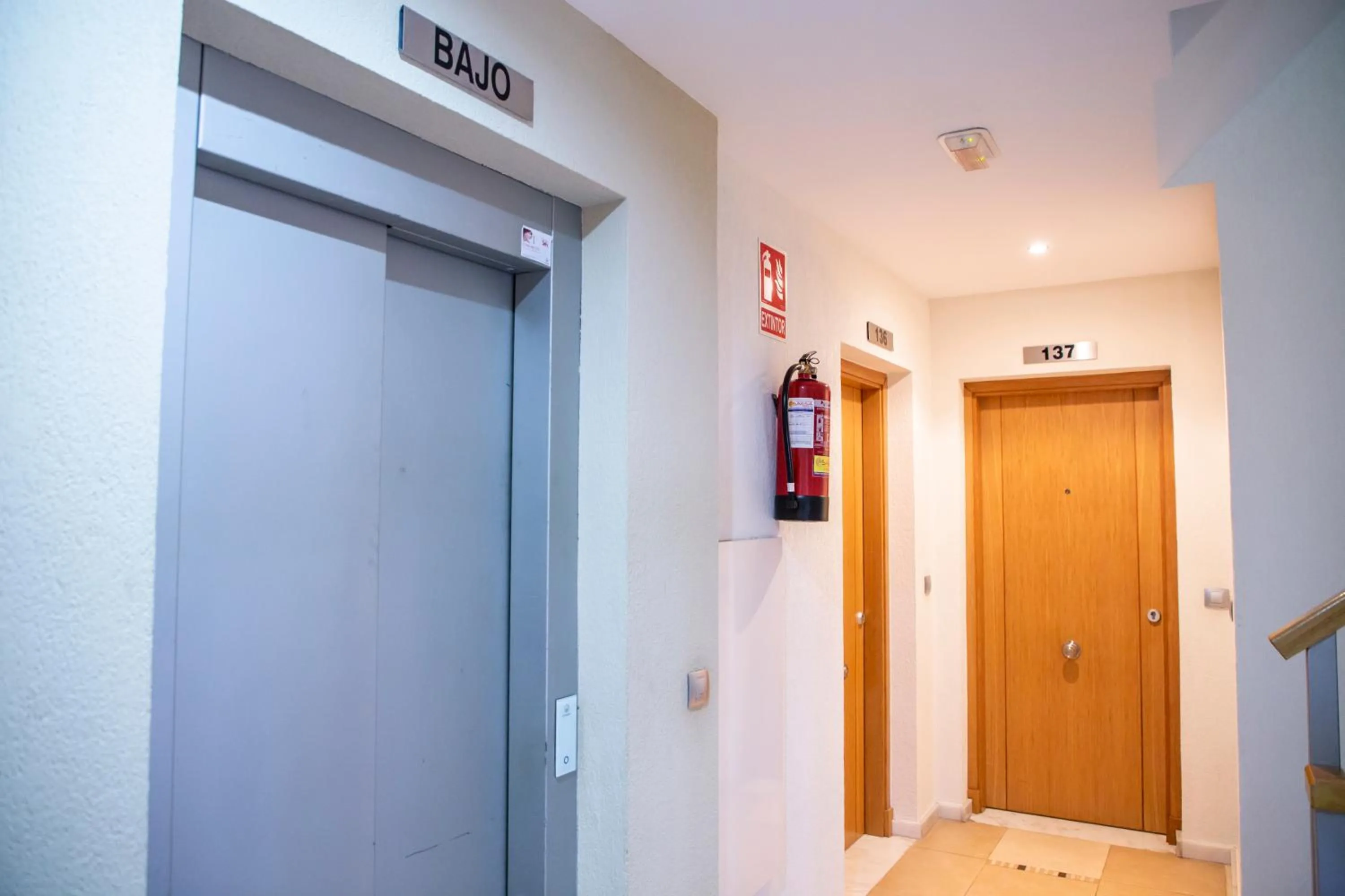 Property building in VALDECARRETAS Apartamento Rota cerca de playa