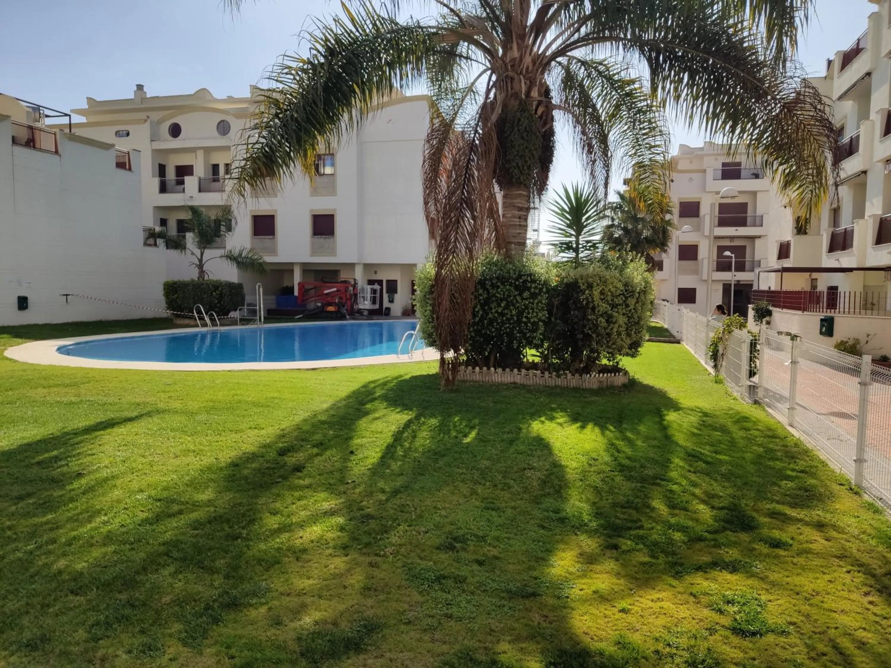 Swimming pool in VALDECARRETAS Apartamento Rota cerca de playa