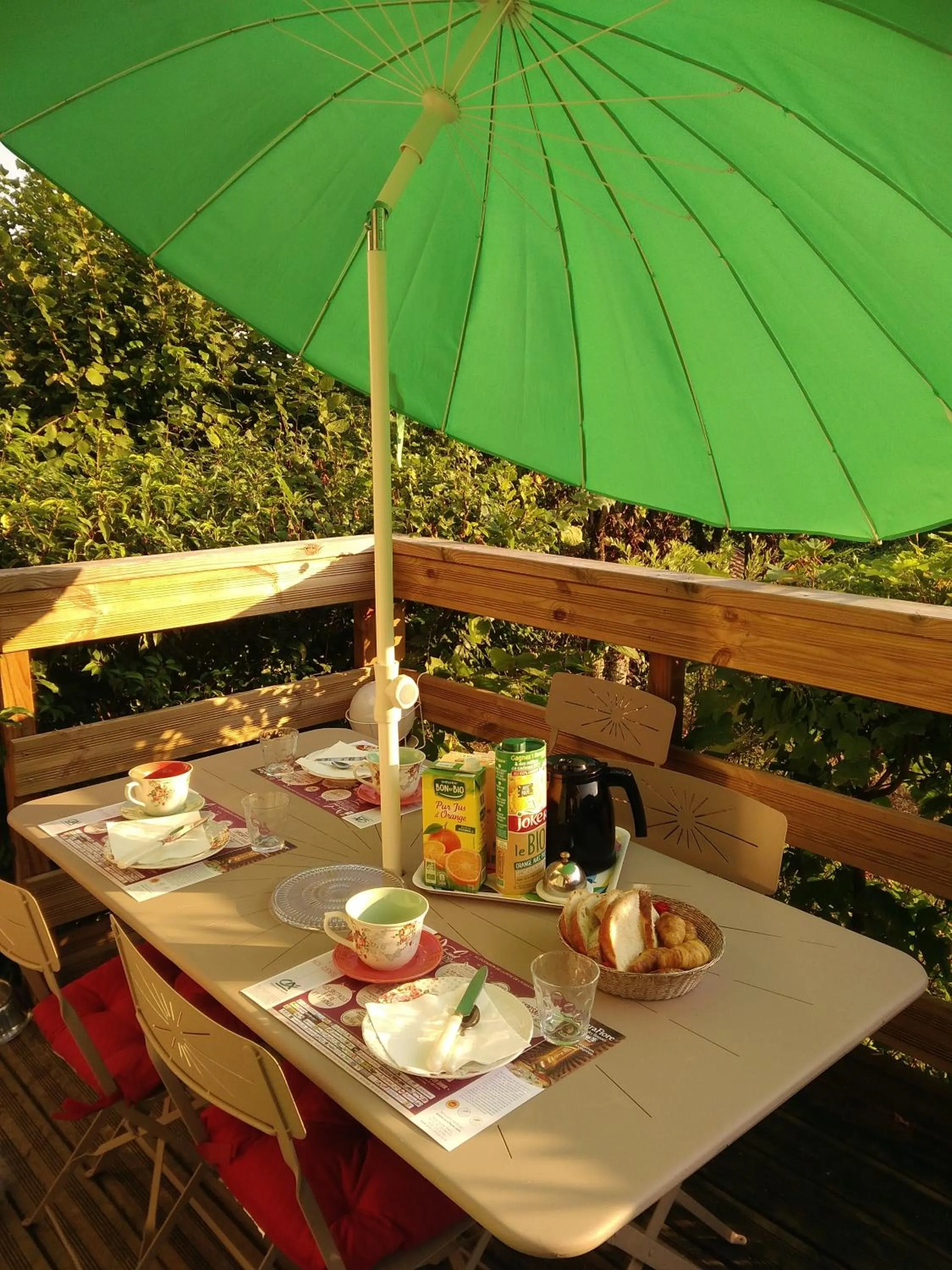 Breakfast in La Pie qui Chante