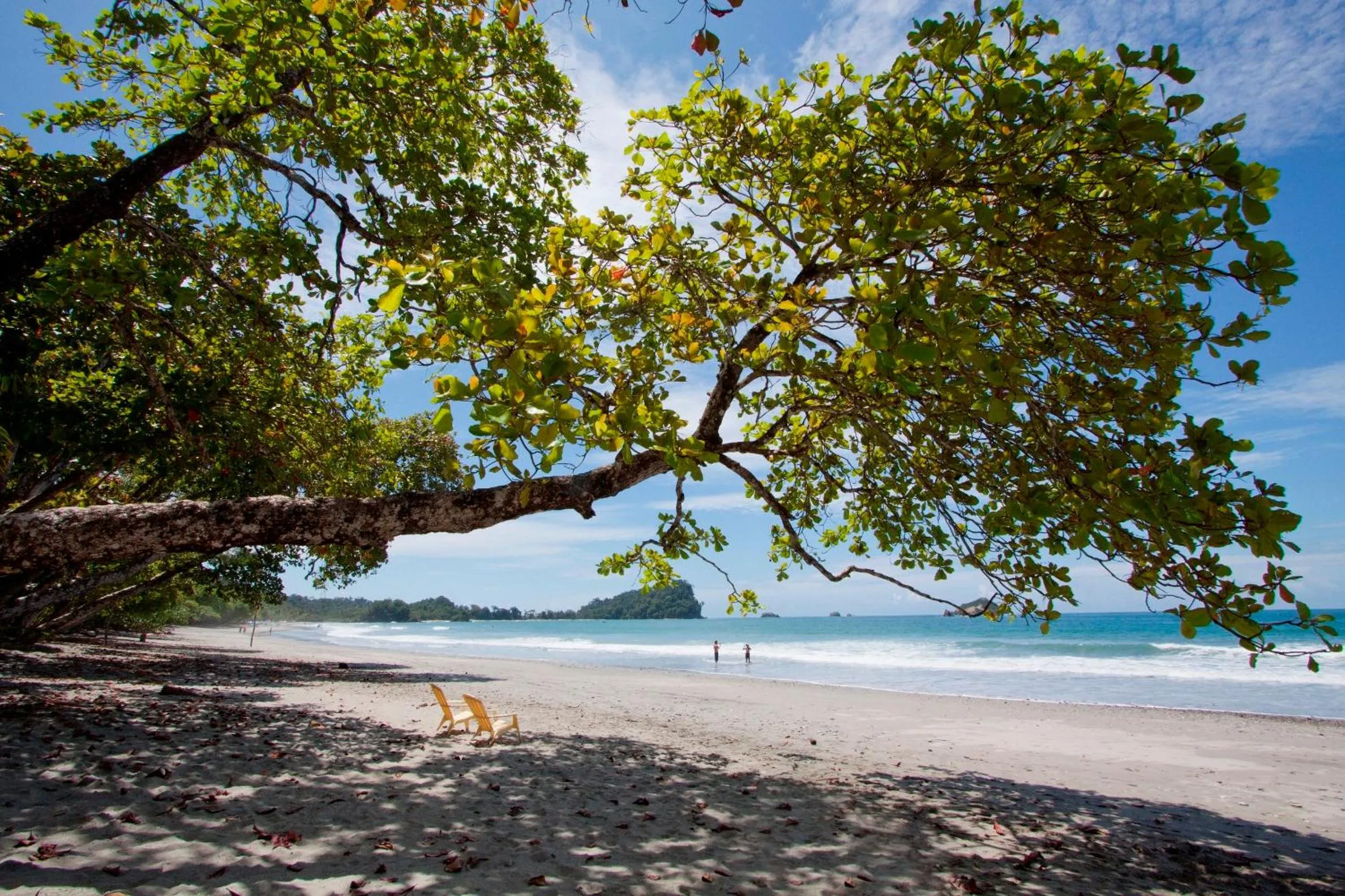 Beach in Karahe Beach Hotel