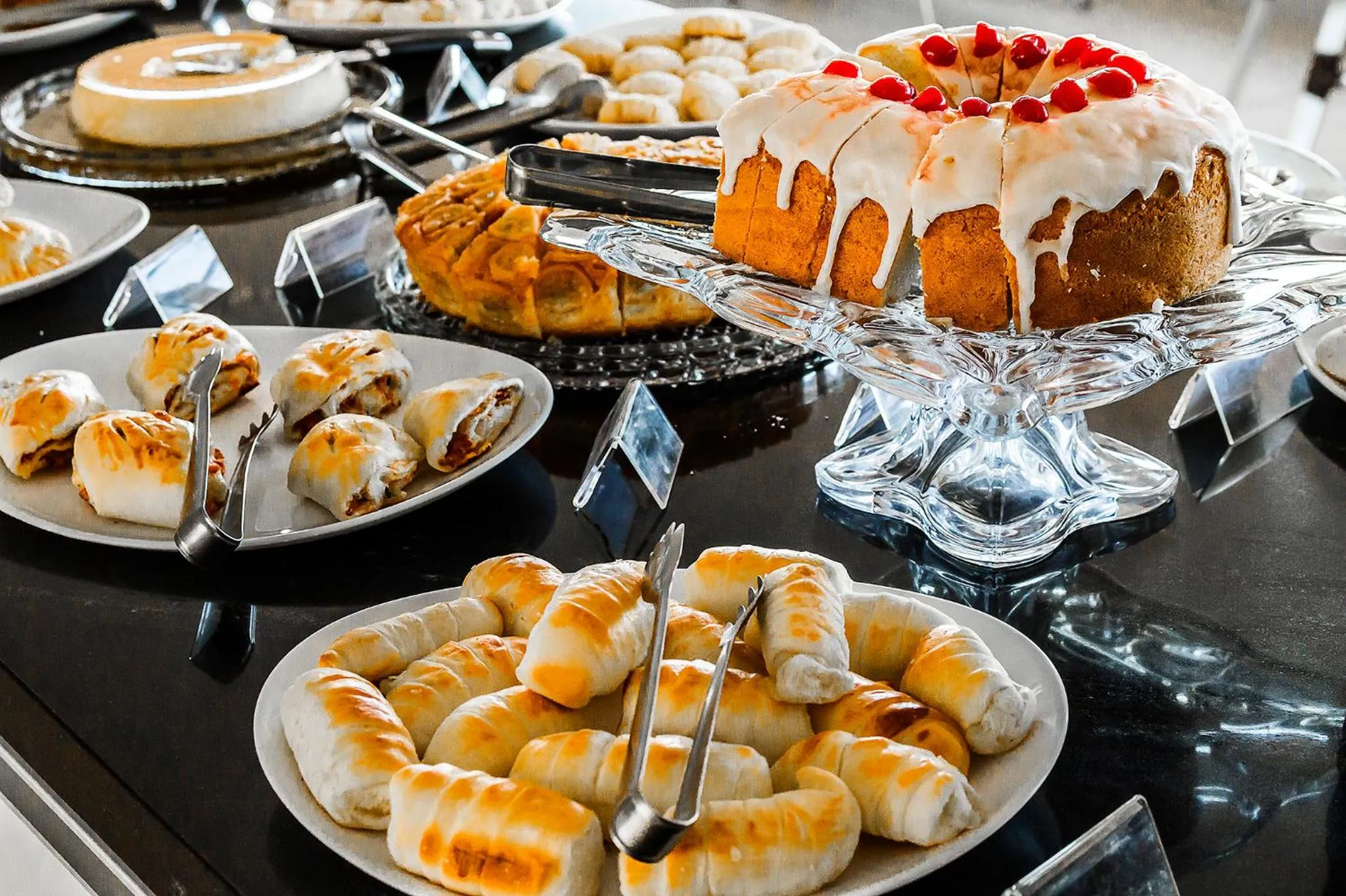 Breakfast in La Vitre Hotel