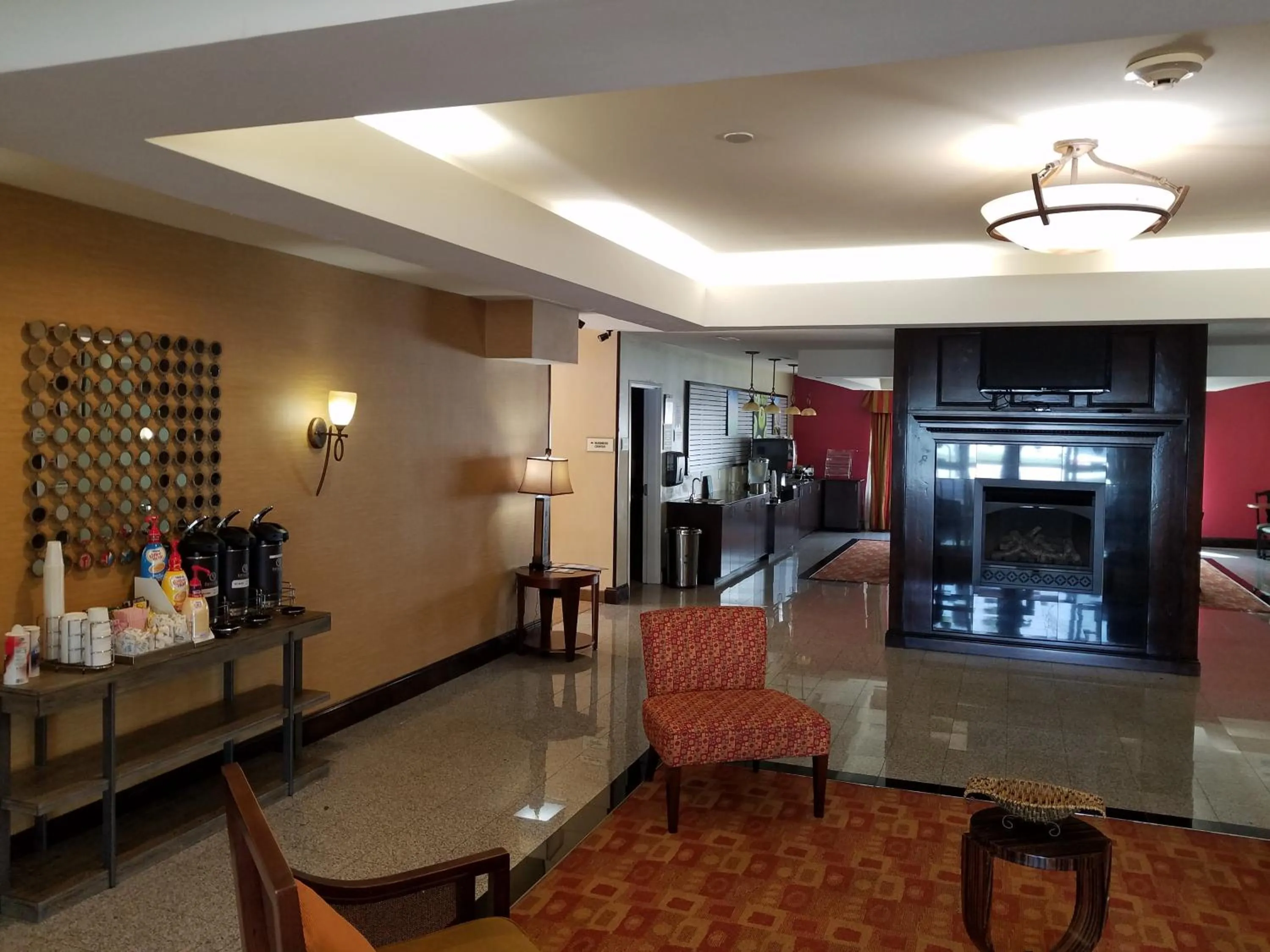 Lobby or reception in La Quinta by Wyndham Atlanta Union City