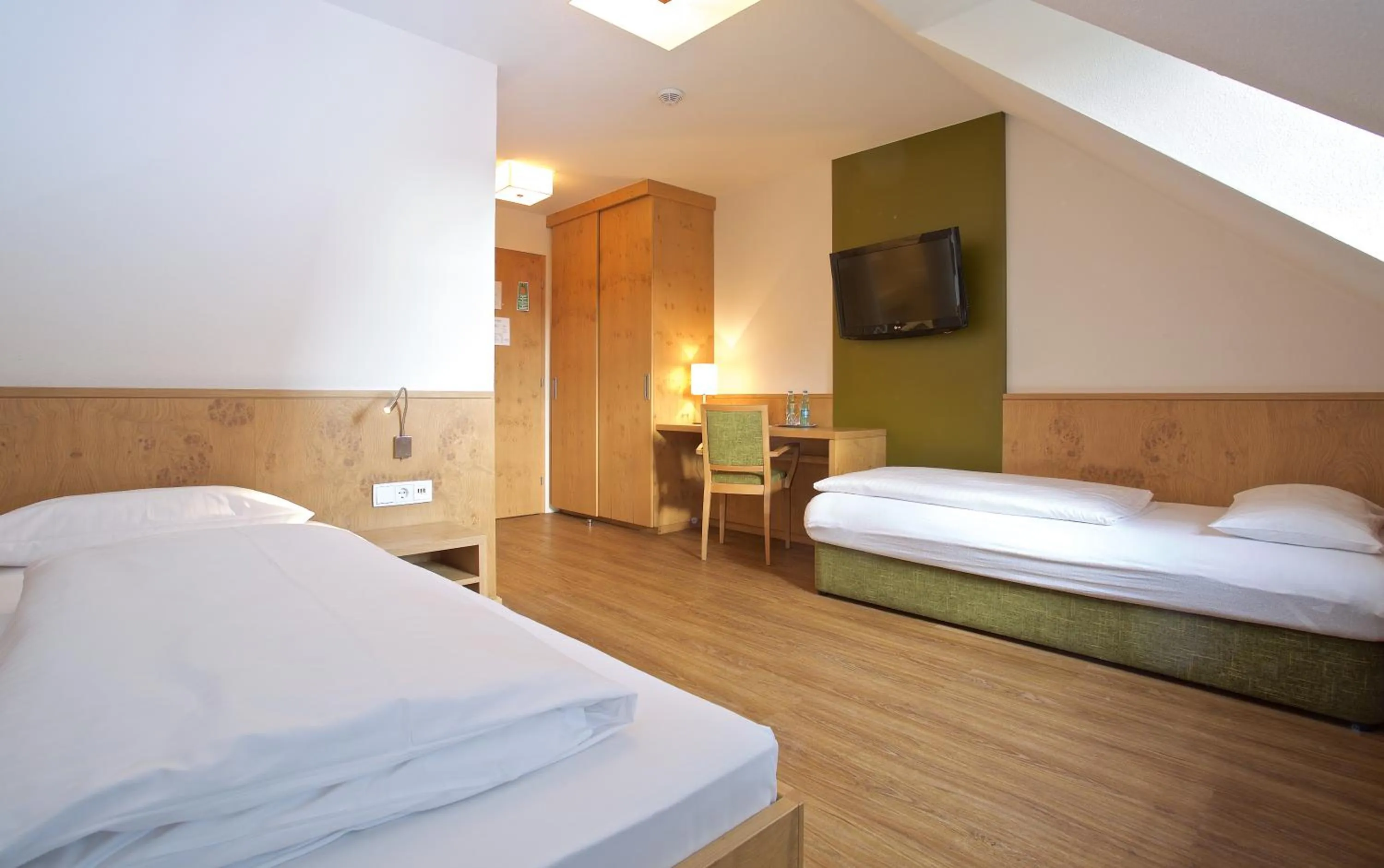 Bed in Hotel zur Mühle