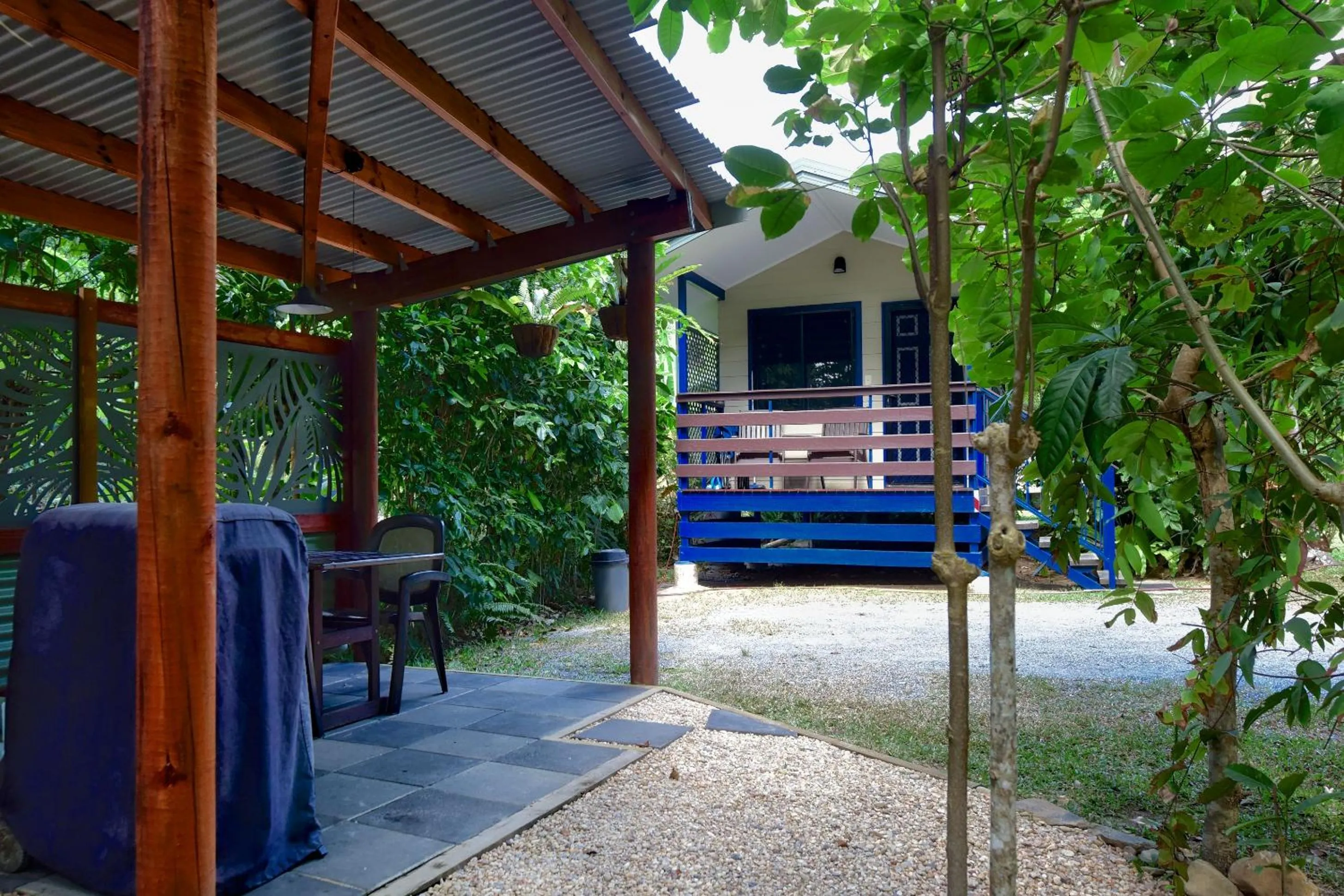 BBQ facilities in Thornton Beach Bungalows Daintree