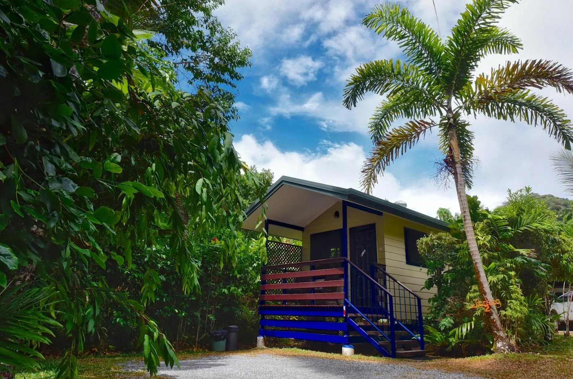 Facade/entrance in Thornton Beach Bungalows Daintree