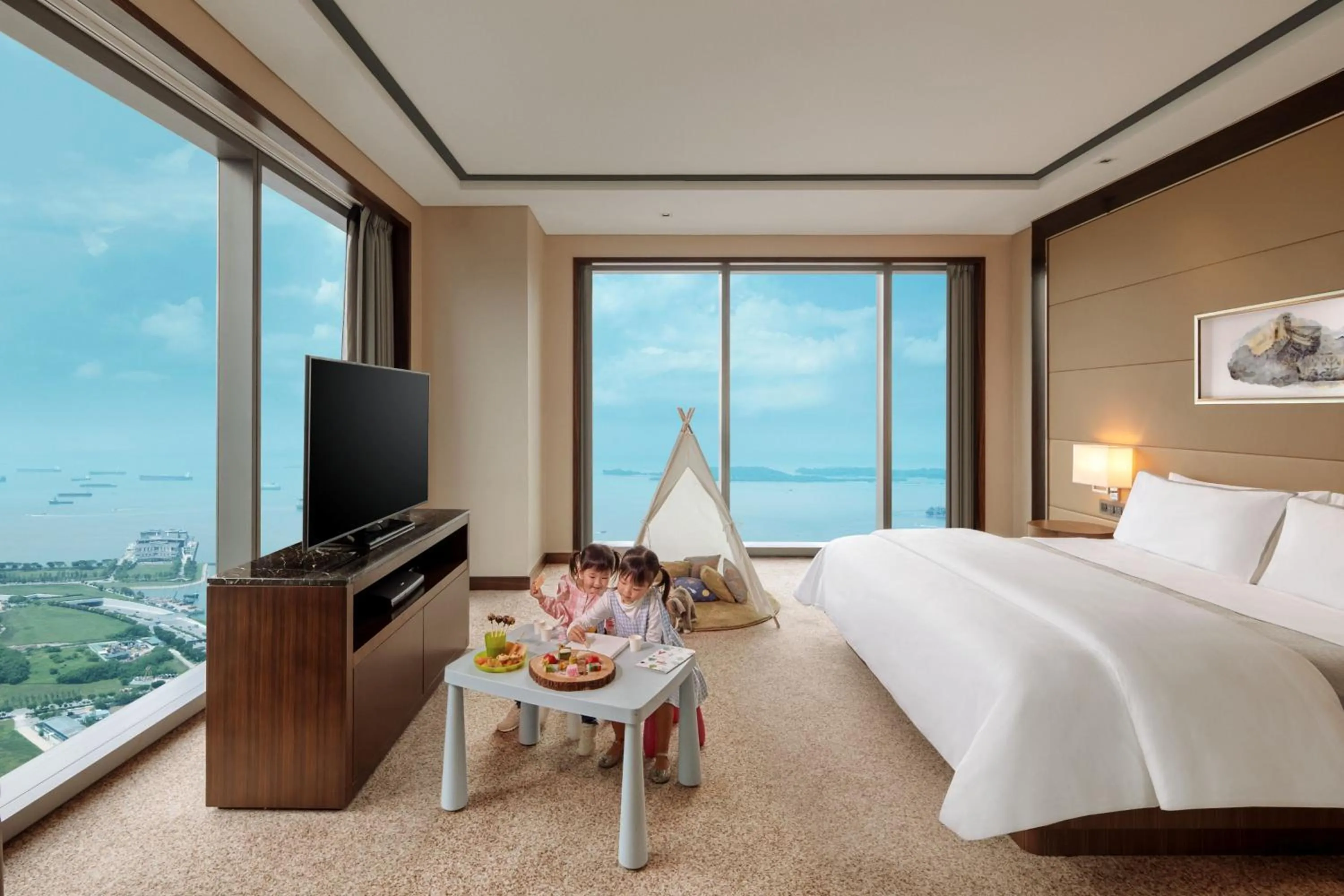 Area and facilities, Bed in The Westin Singapore