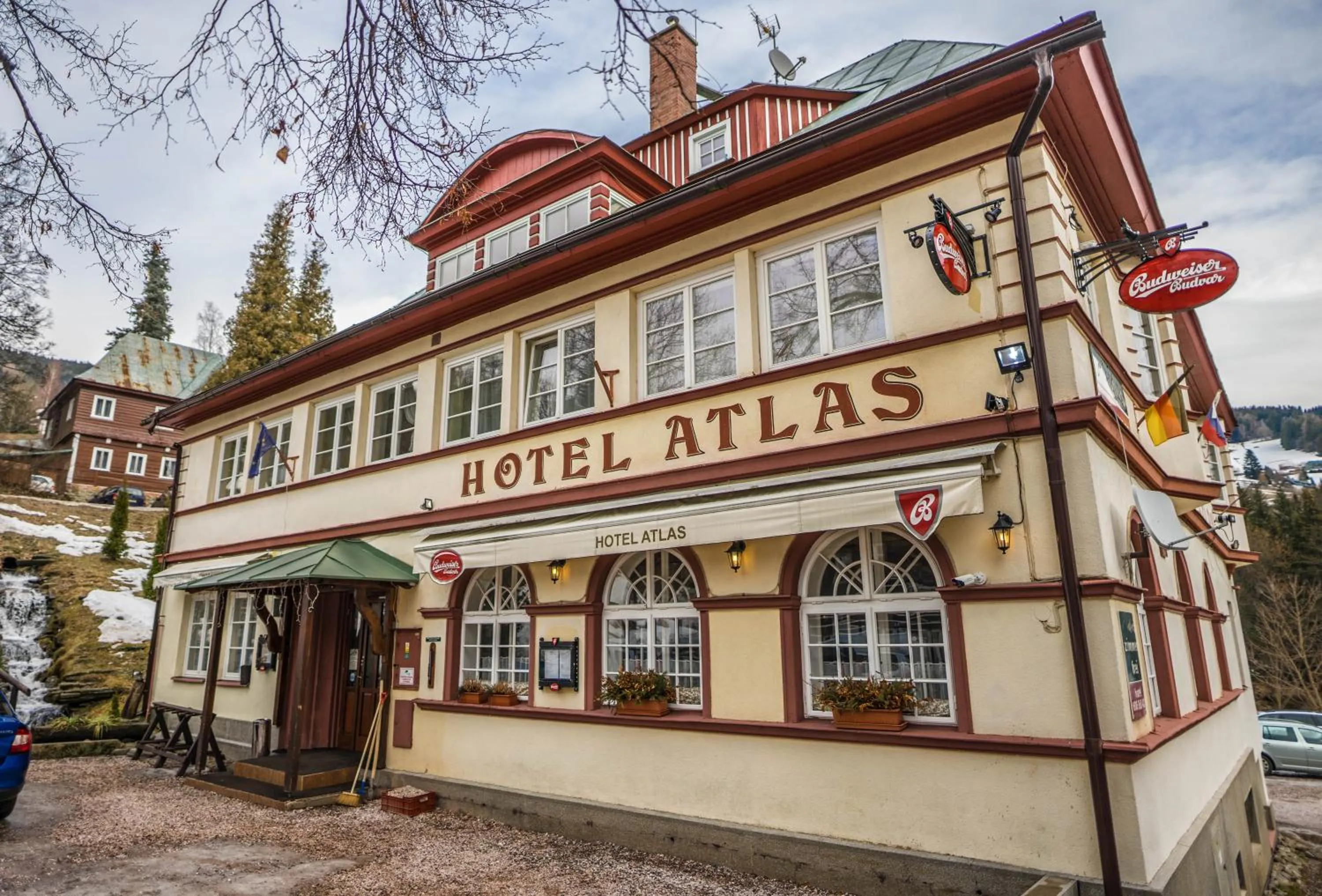 Facade/entrance in Hotel Atlas
