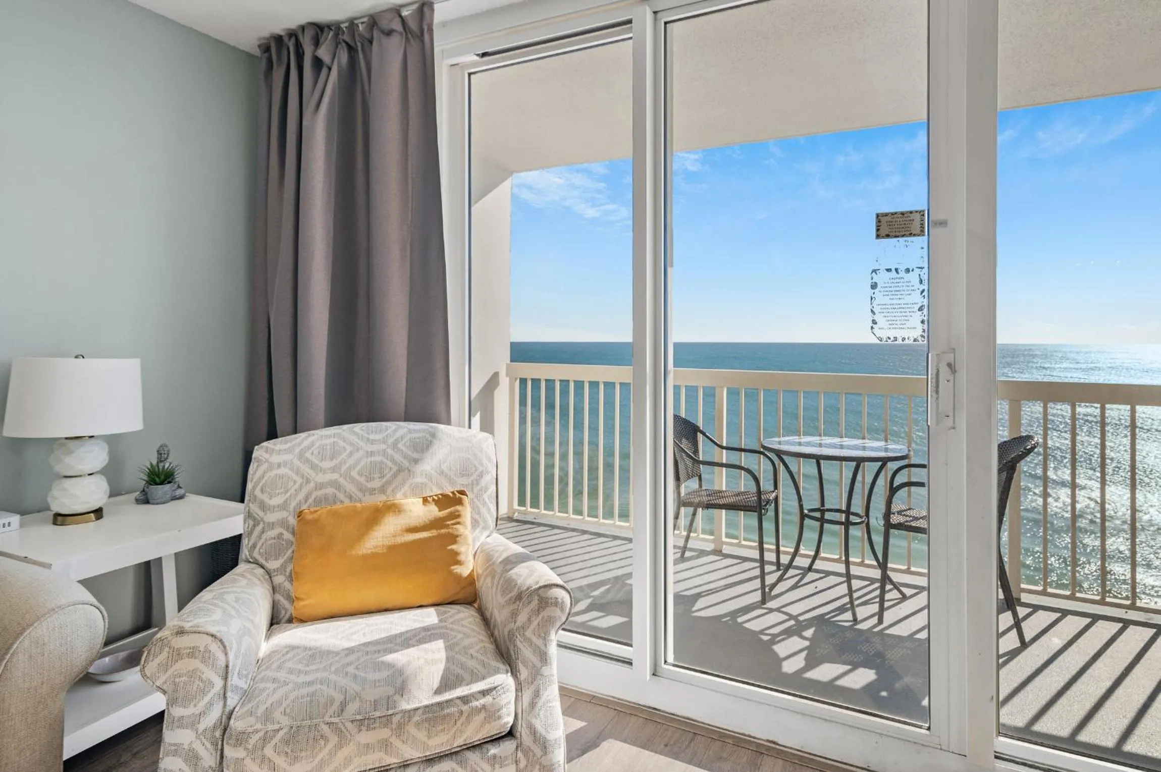 Sea view in Just Updated - Beachfront Ocean view, 19th Floor