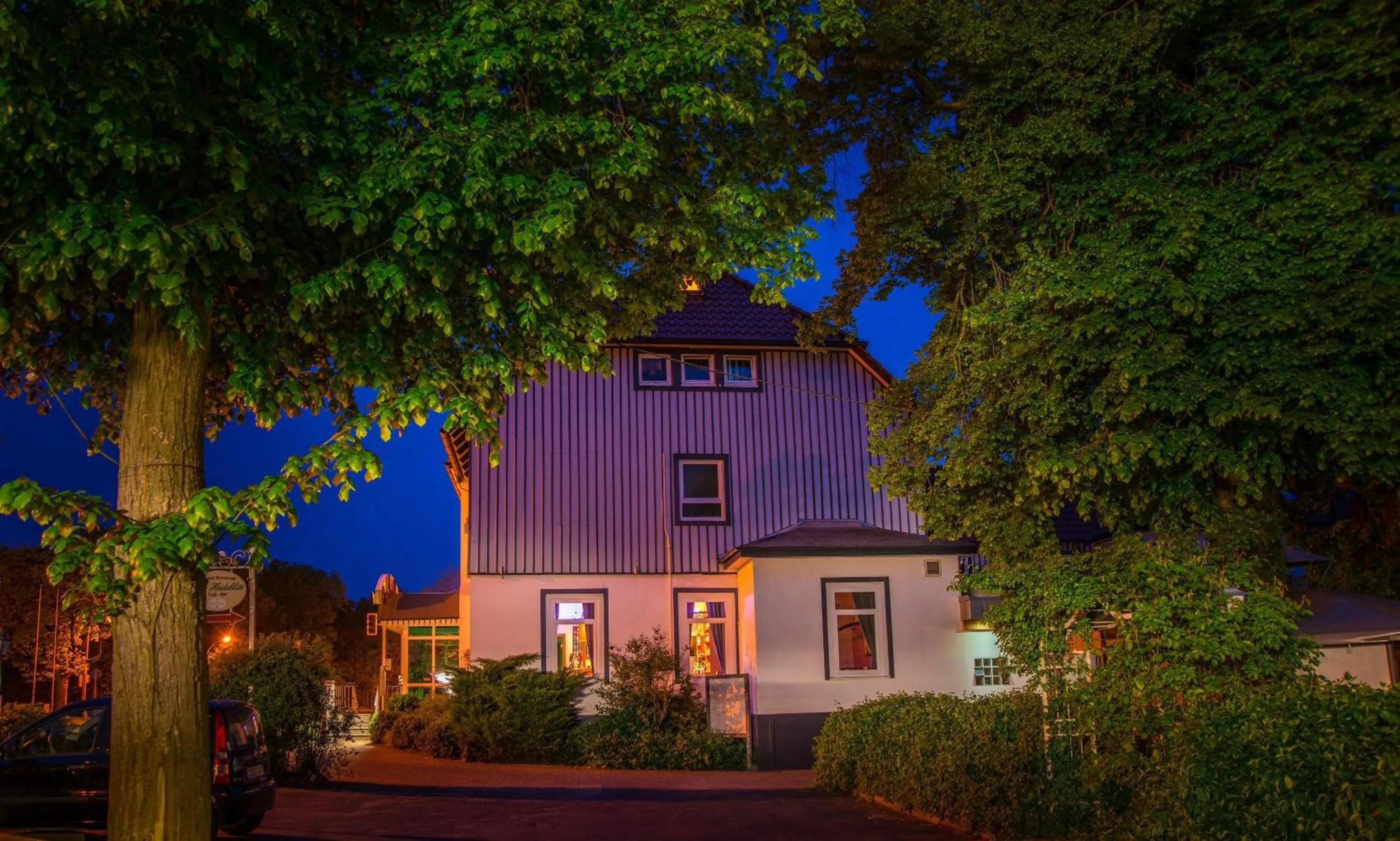 Property building in Hotel zur Heideblüte