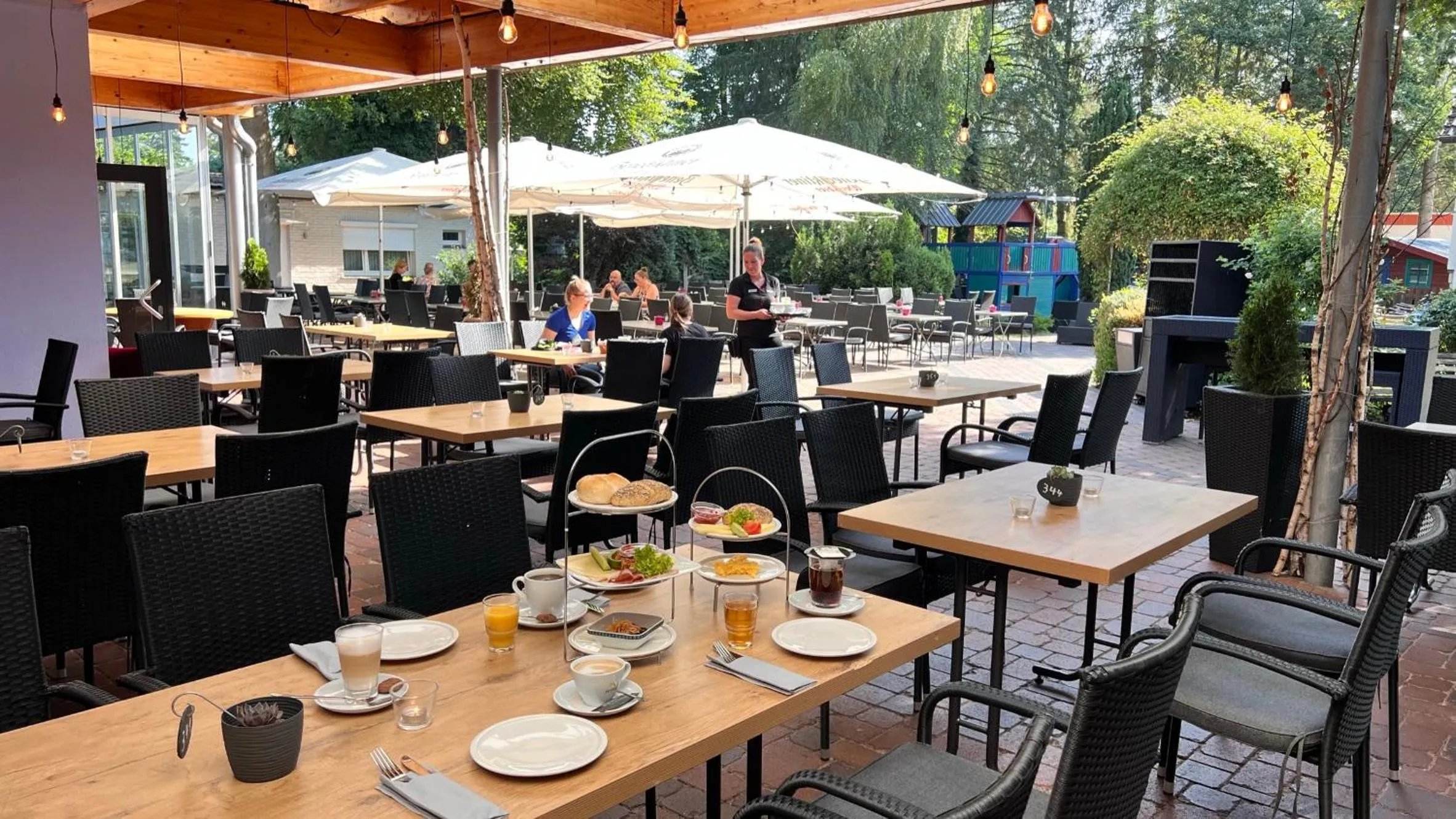 Property building in Hotel zur Heideblüte