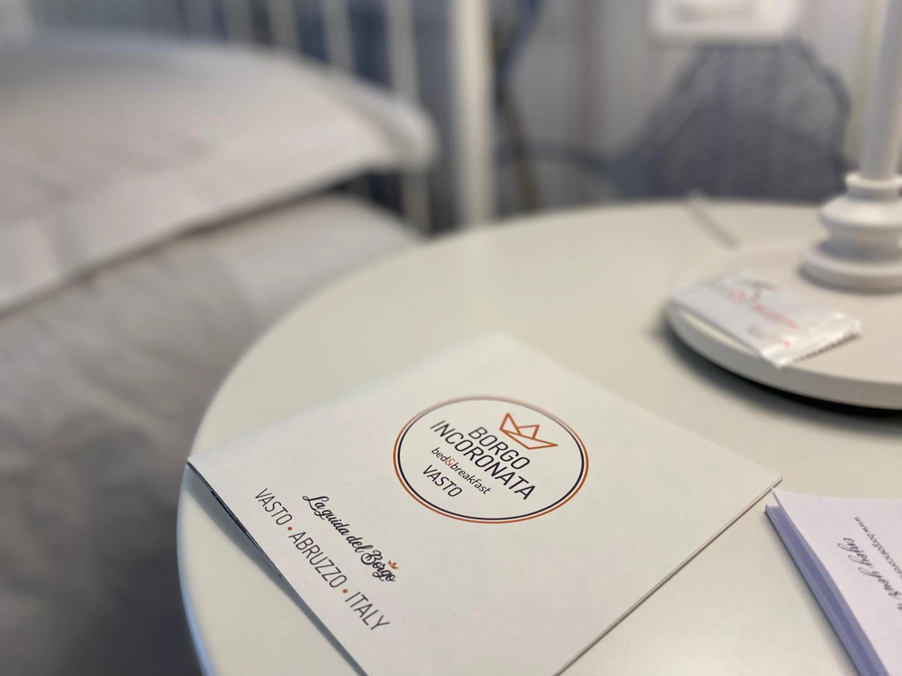 Bed in Borgo Incoronata B&B