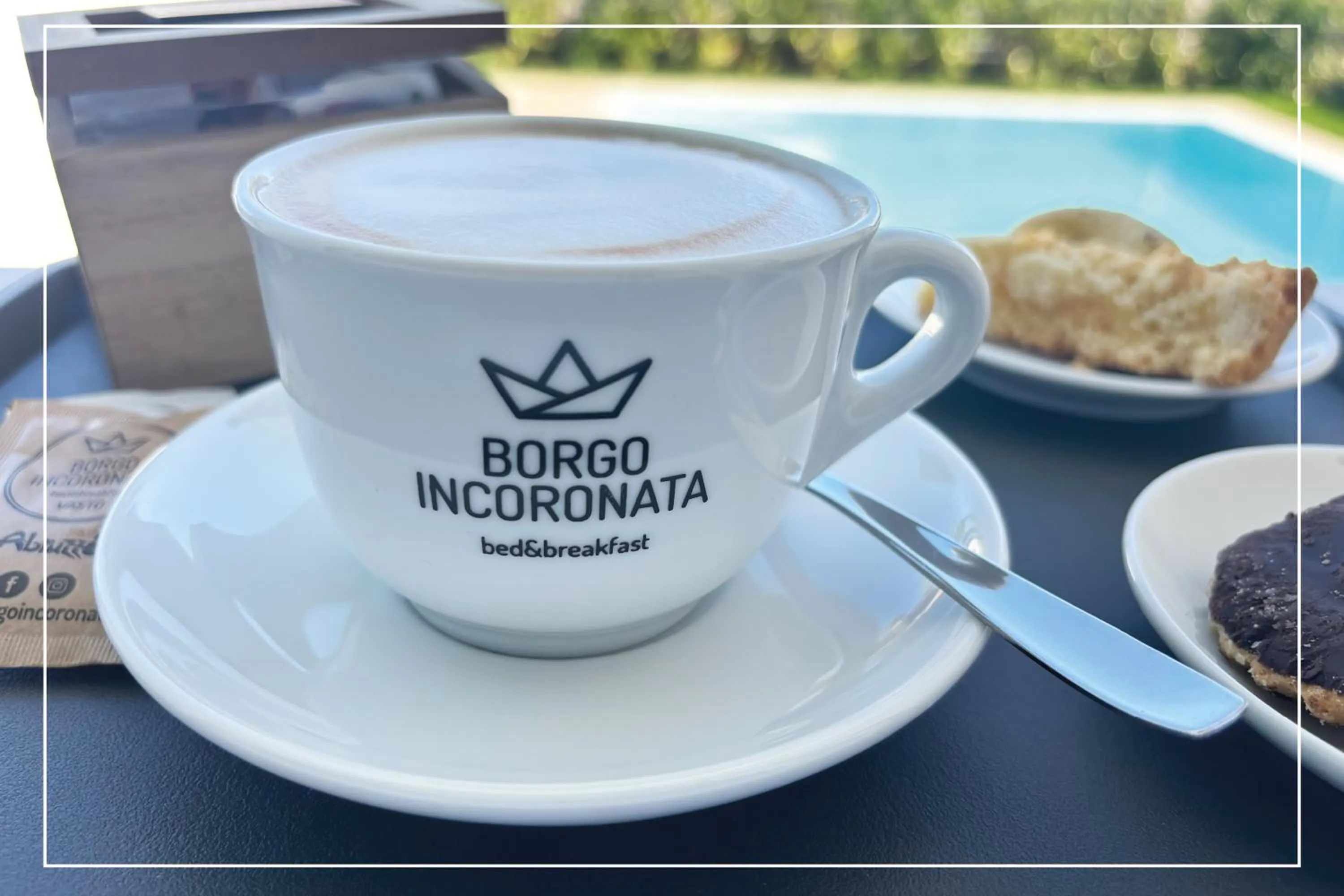 Swimming pool in Borgo Incoronata B&B