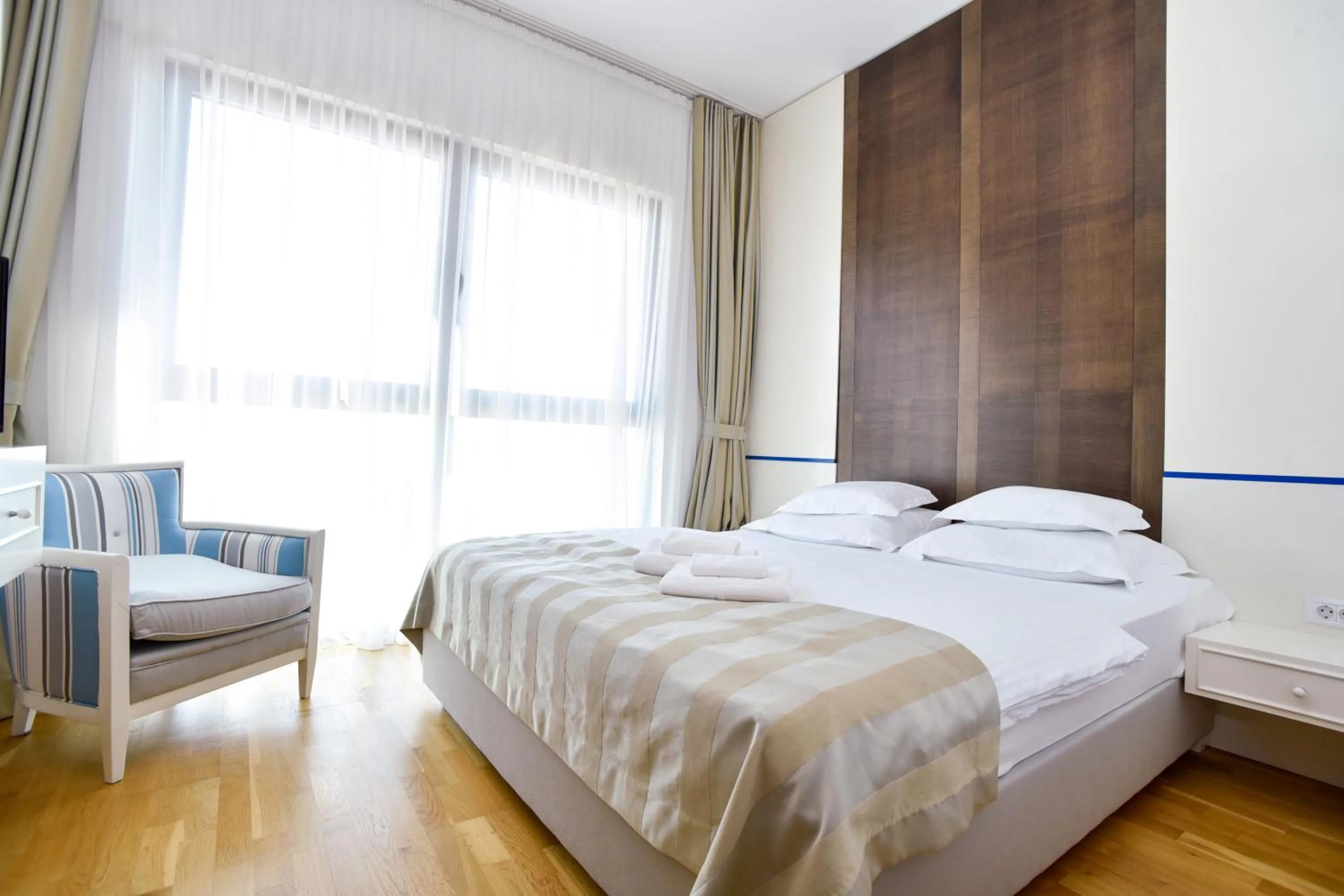 Photo of the whole room in BARBETA Accommodation