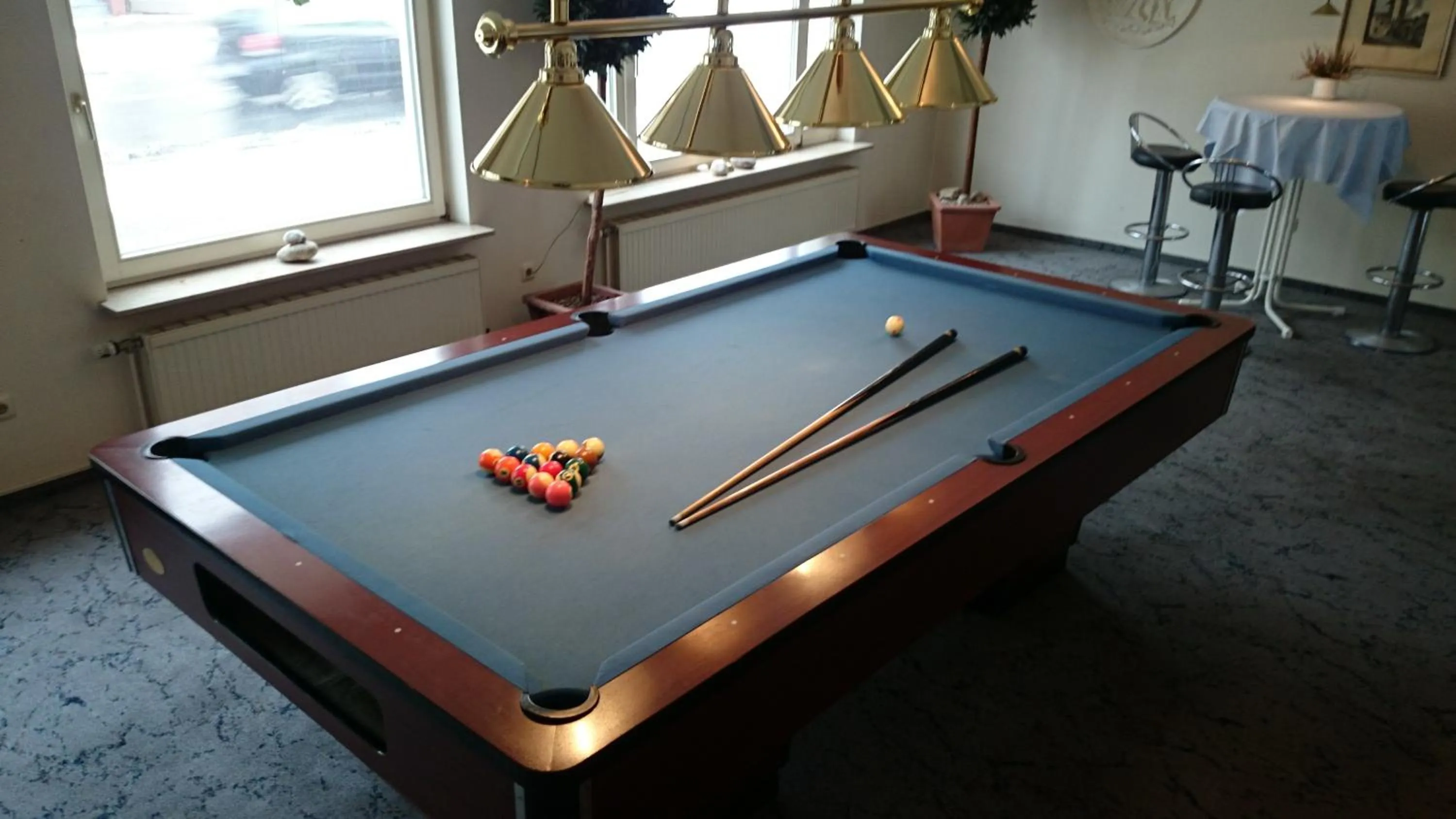 Bowling in Hotel Alexander