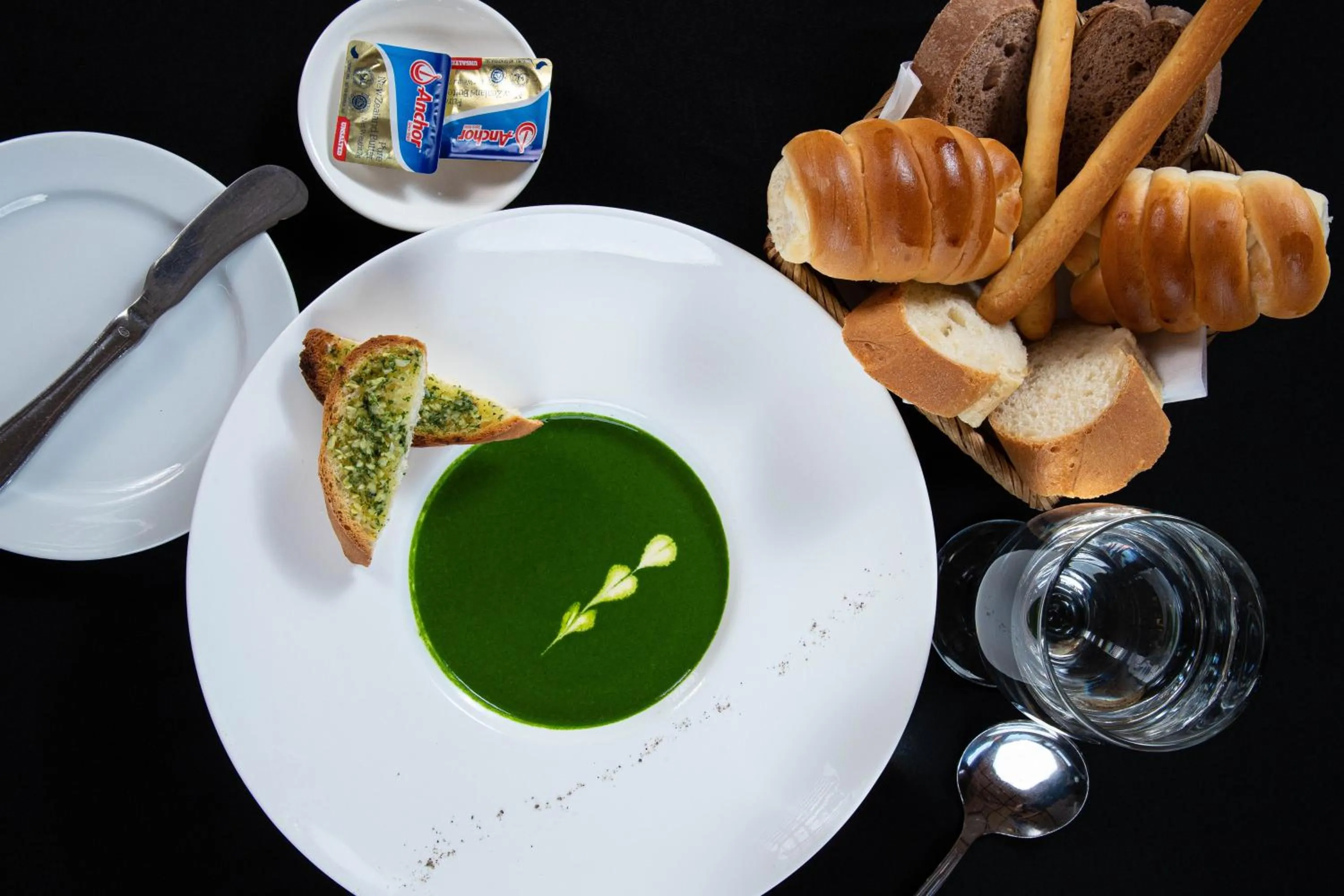 Restaurant/places to eat in Bagan Thiripyitsaya Sanctuary Resort