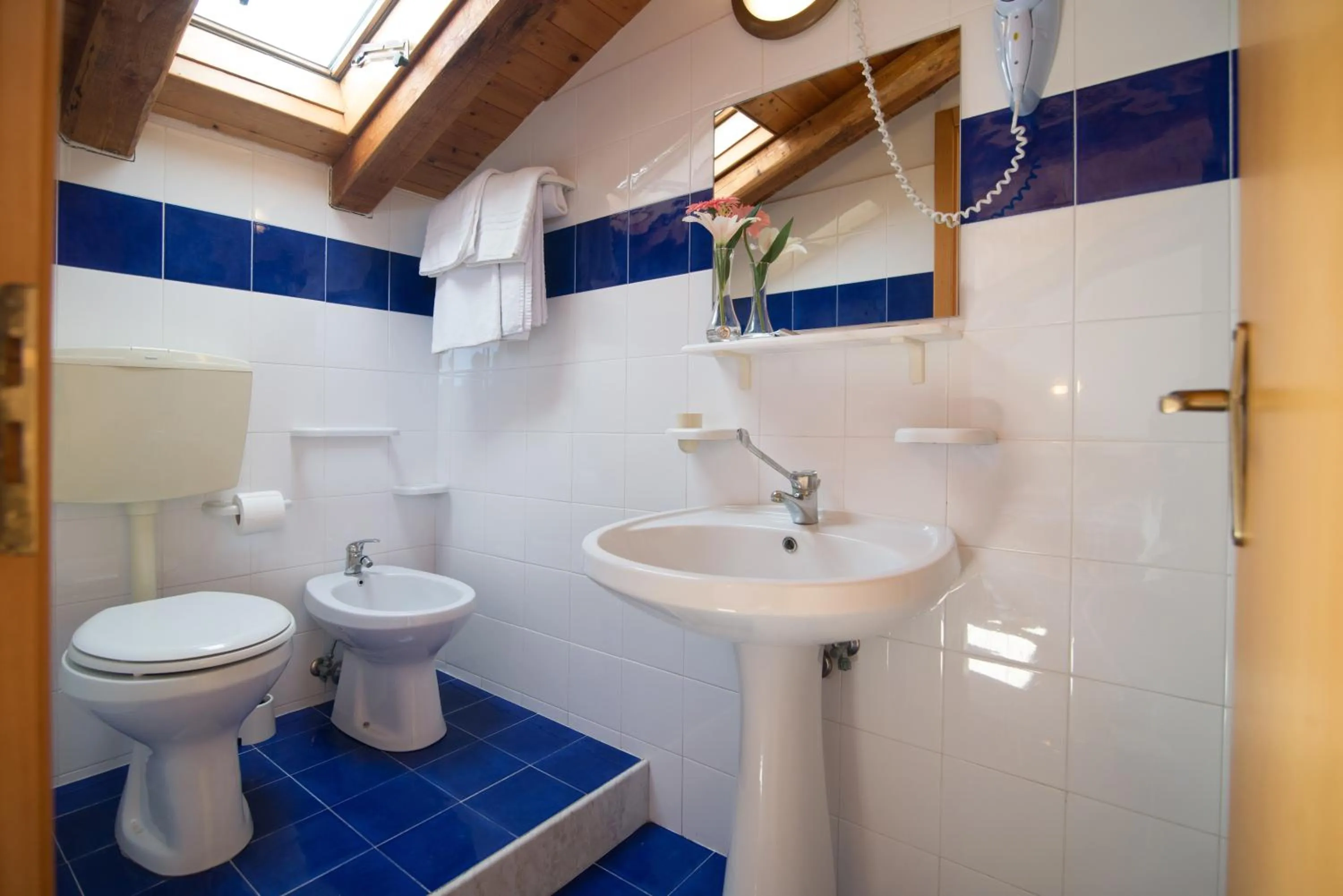 Bathroom in Villaggio Alkantara