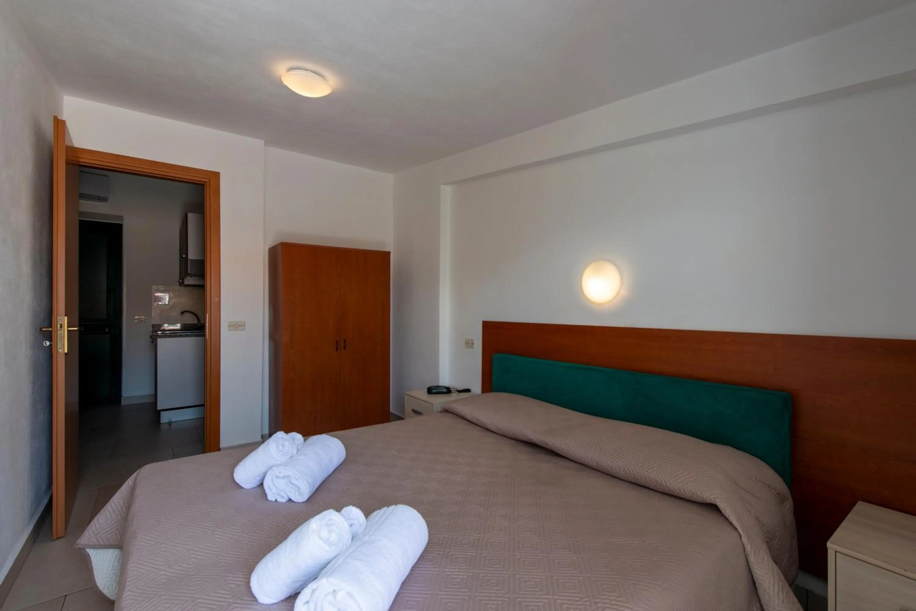 Bedroom, Bed in Villaggio Alkantara