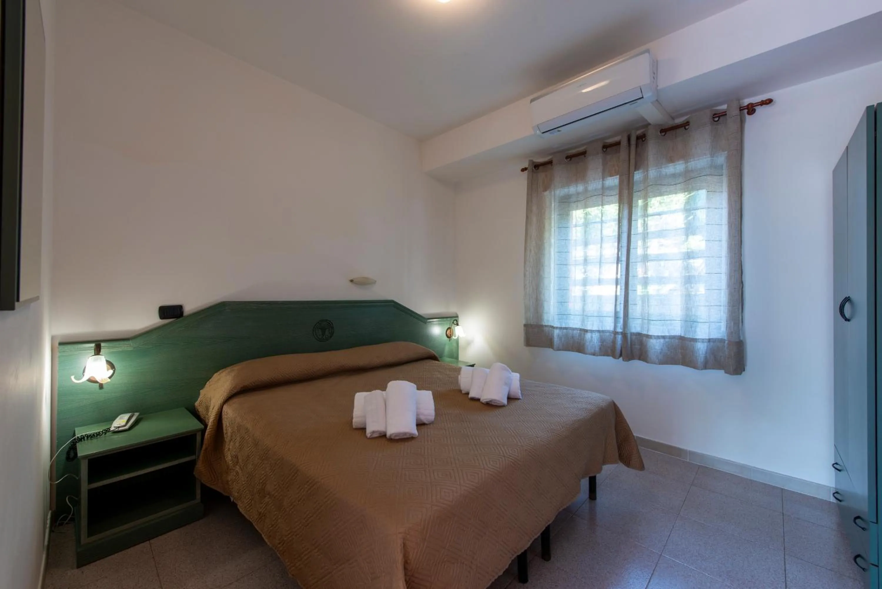 Bedroom, Bed in Villaggio Alkantara