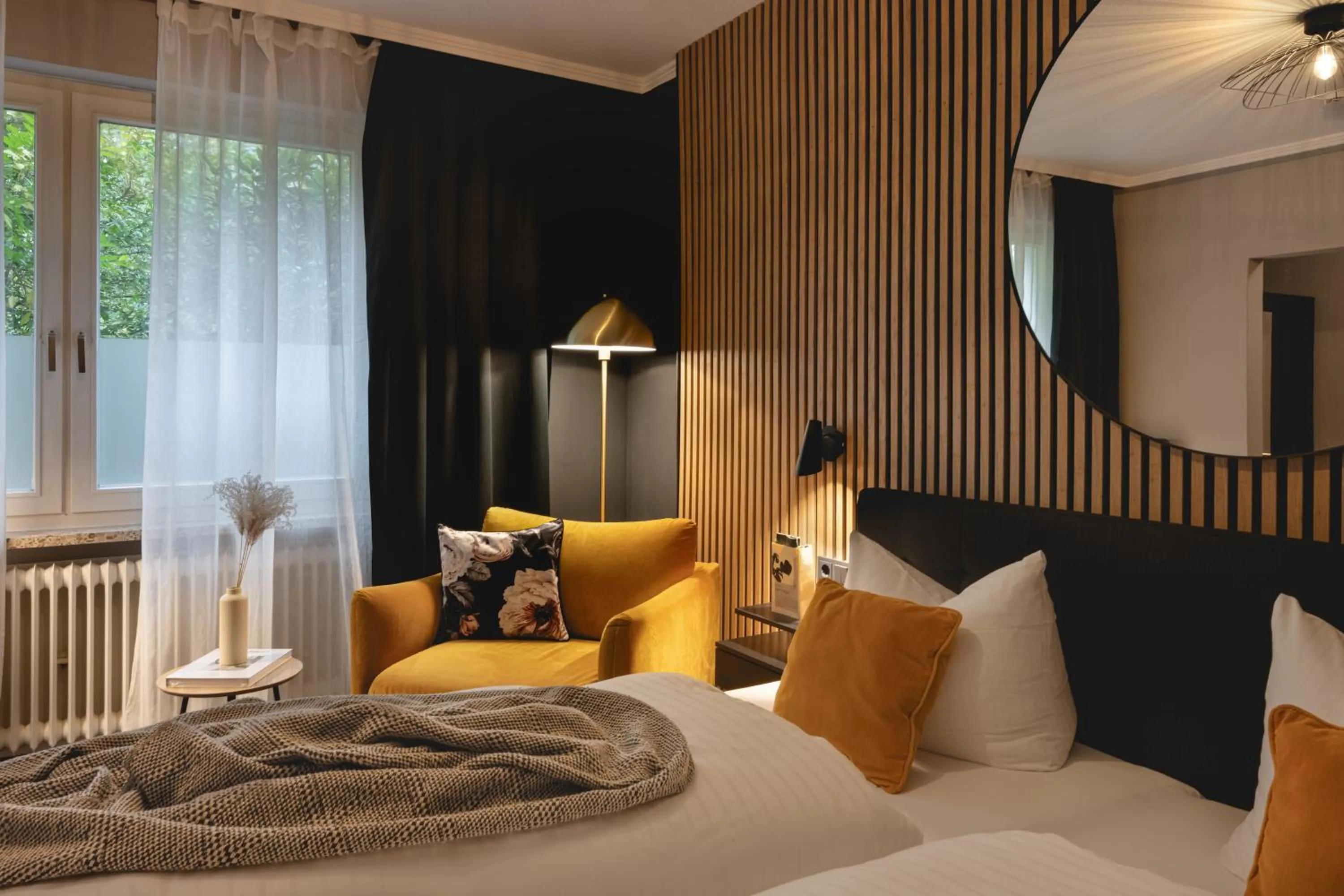 Photo of the whole room, Bed in Hotel Stadt Hamburg