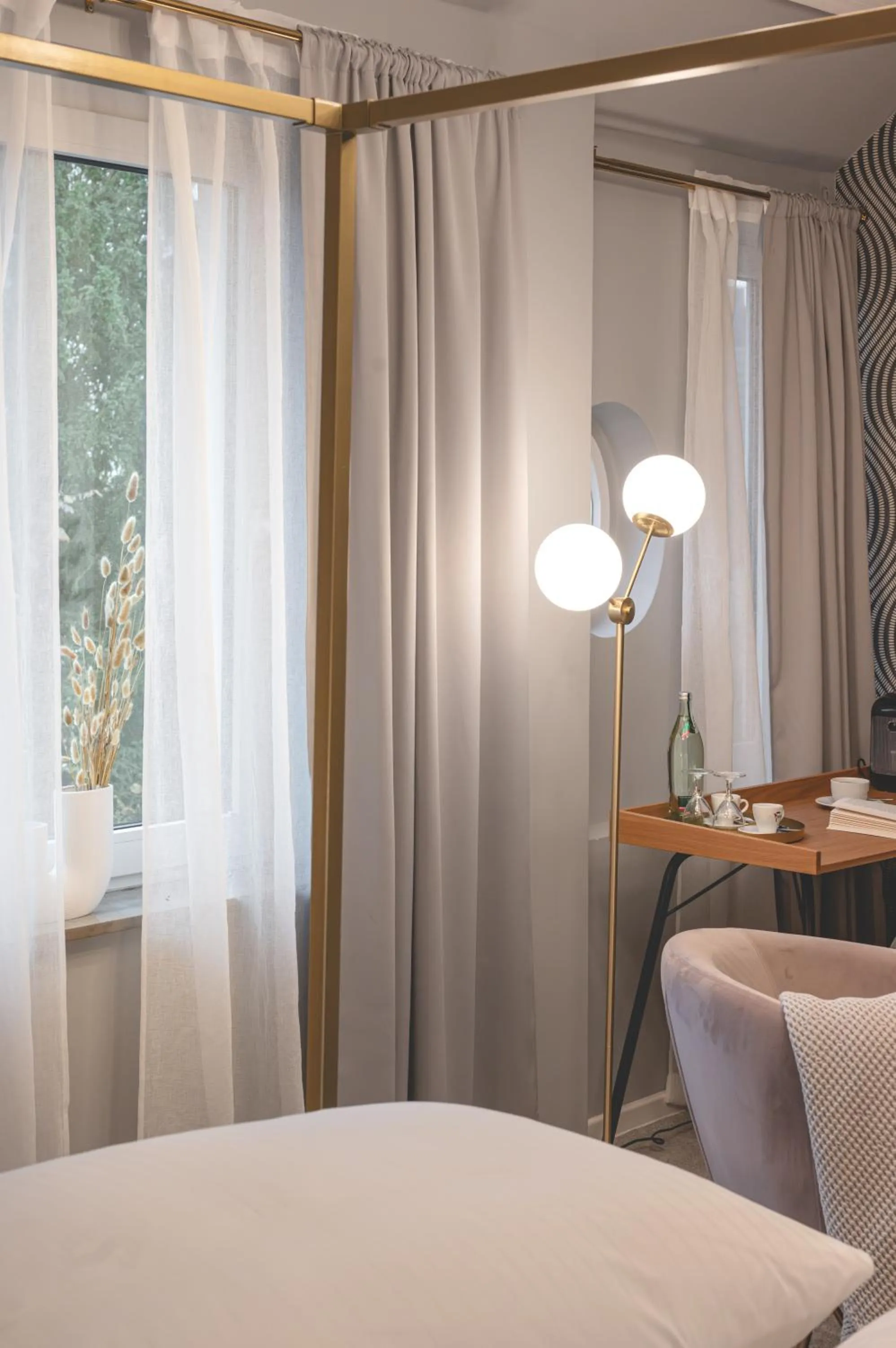 Photo of the whole room, Bed in Hotel Stadt Hamburg