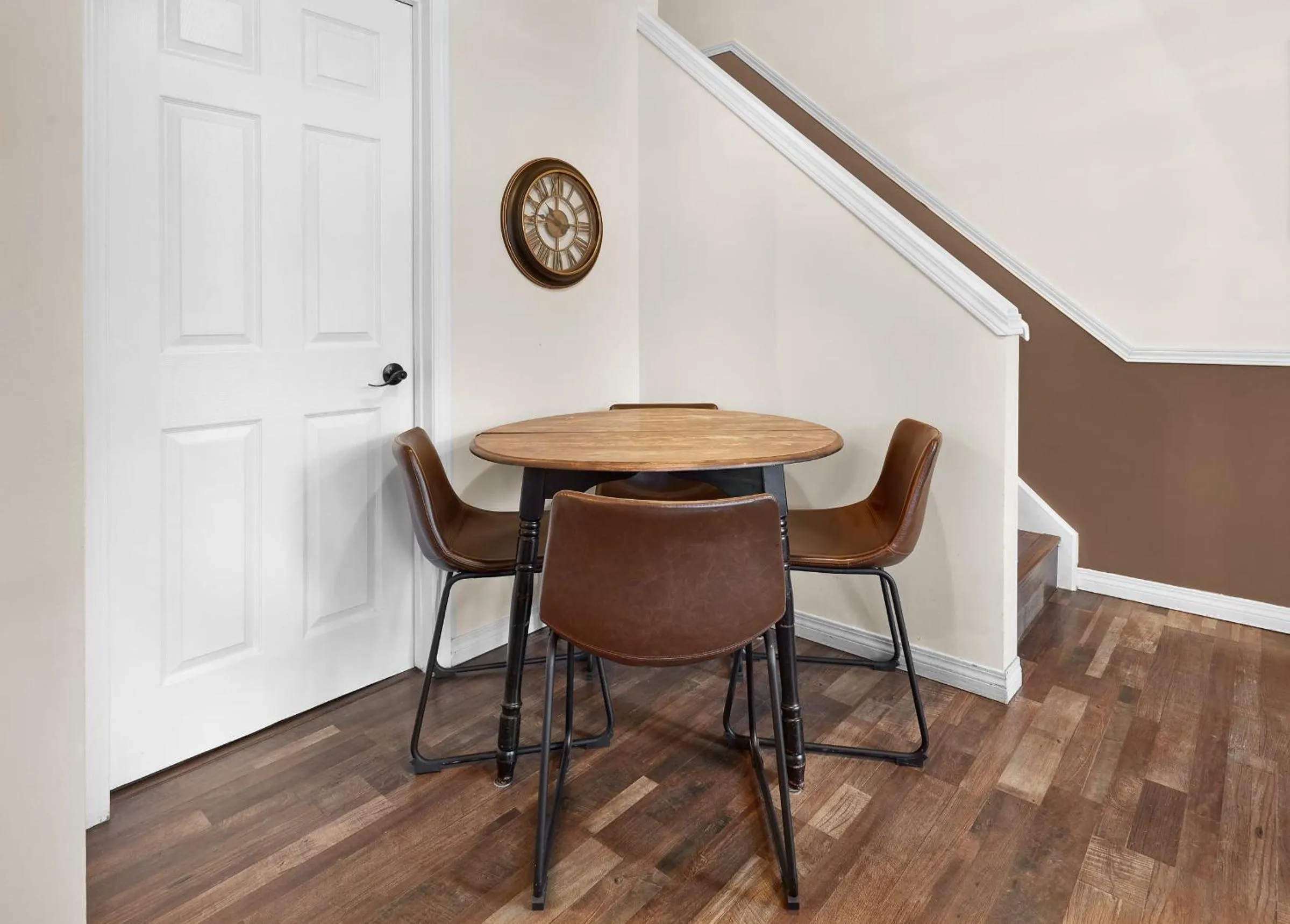 Mountain Gate - Pet Friendly 2BR w Mountain Views and open hot tub