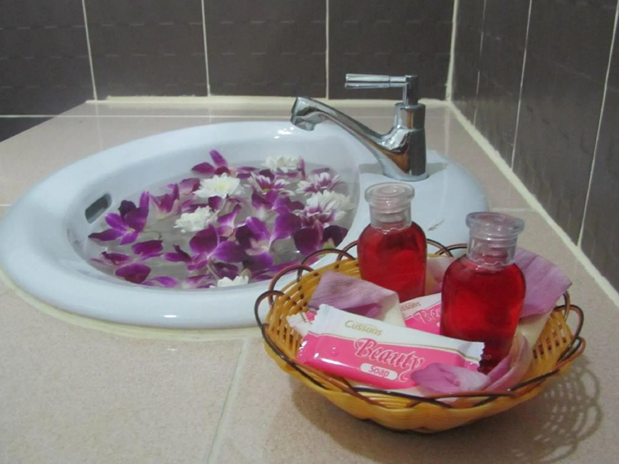 Bathroom in Grand View