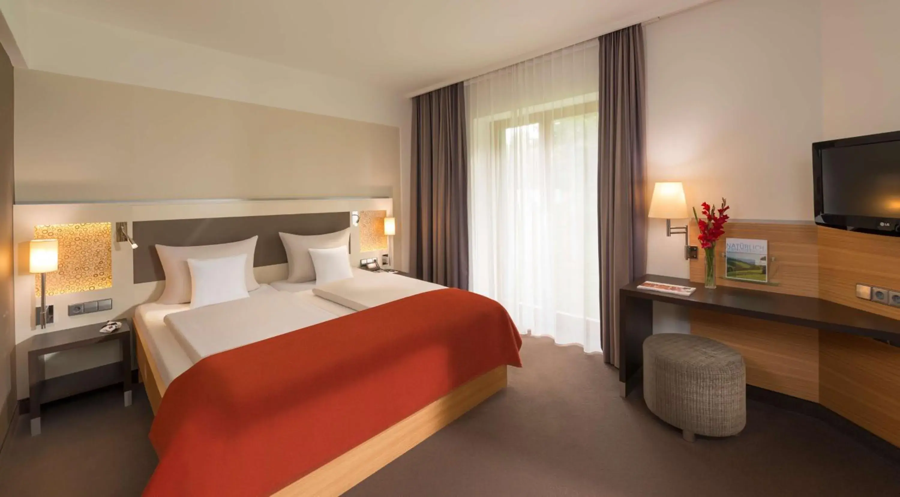 Superior Double Room in Dorint Thermenhotel Freiburg Superior Double Room in Dorint Thermenhotel Freiburg