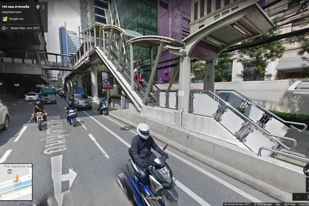 S2 Silom Large room 4-6 guests Full kitchen WIFI