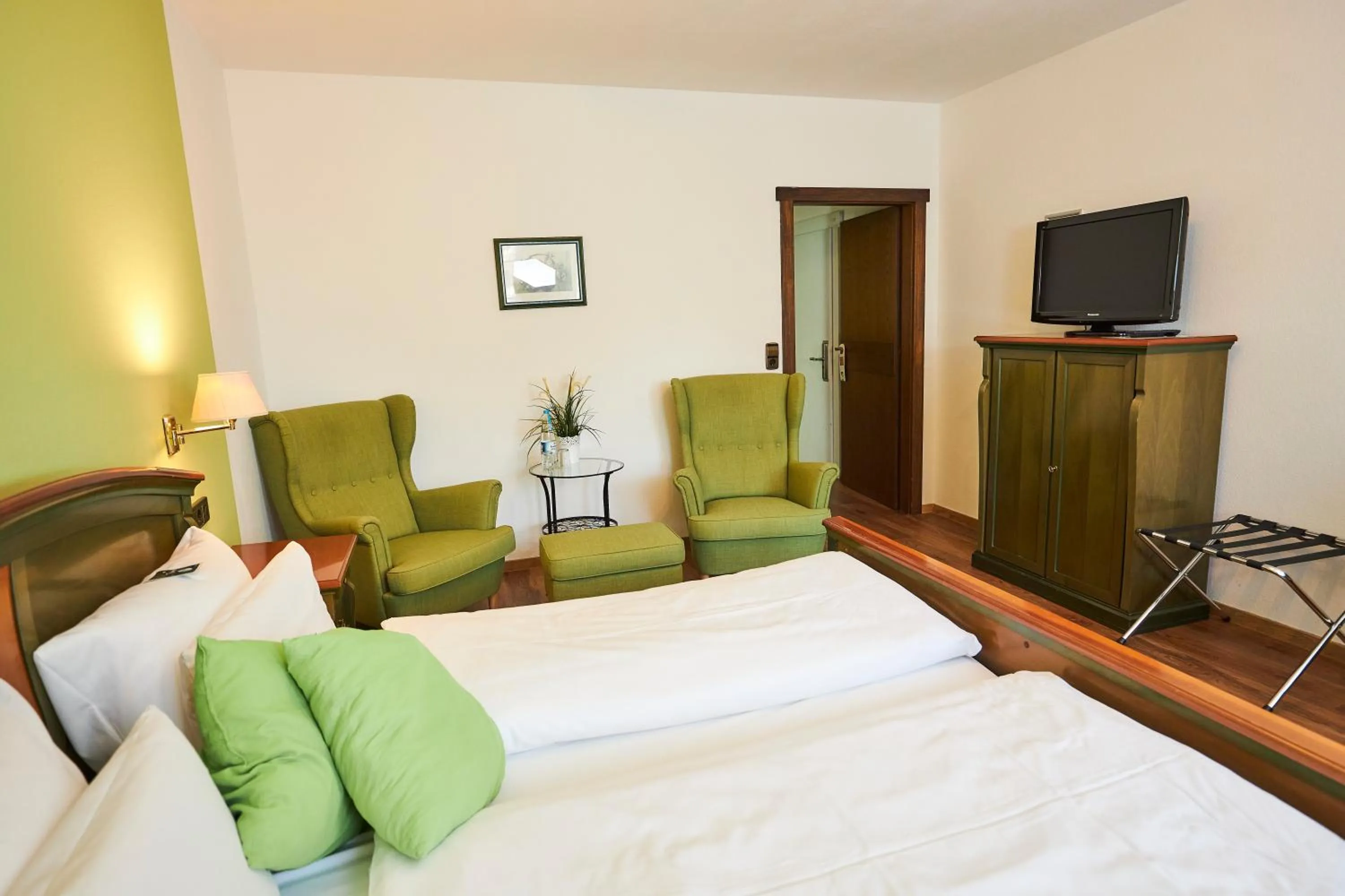 TV and multimedia, Bed in Flair Hotel Vier Jahreszeiten