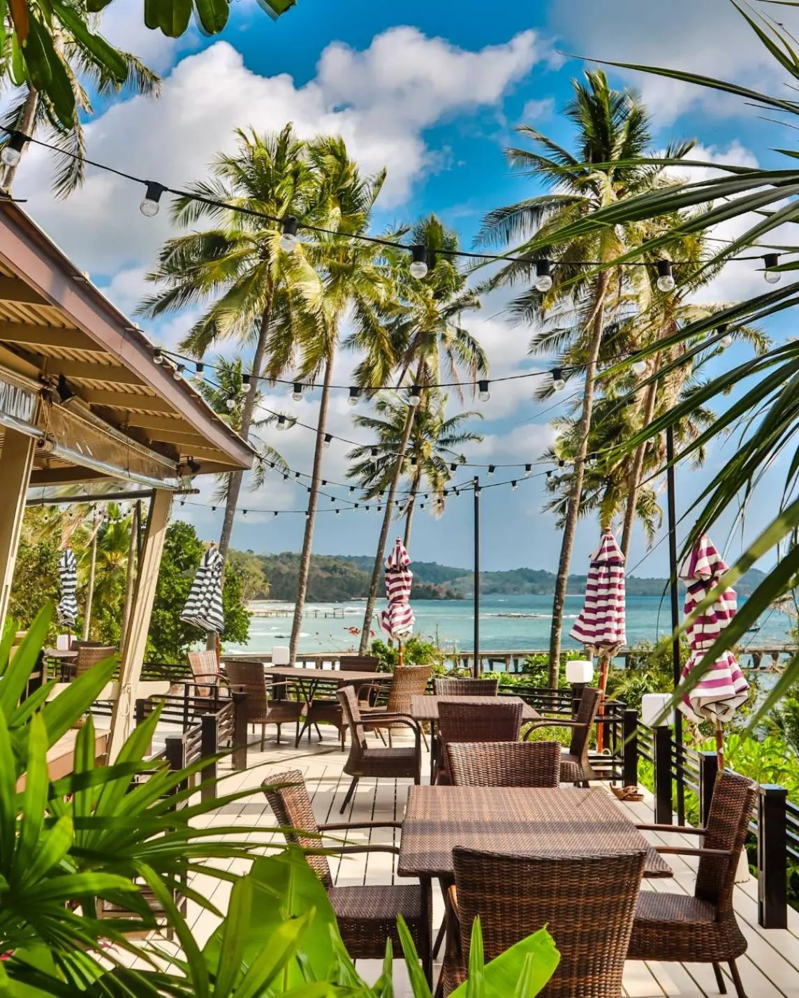 Restaurant/places to eat in Shantaa Resort, Kohkood