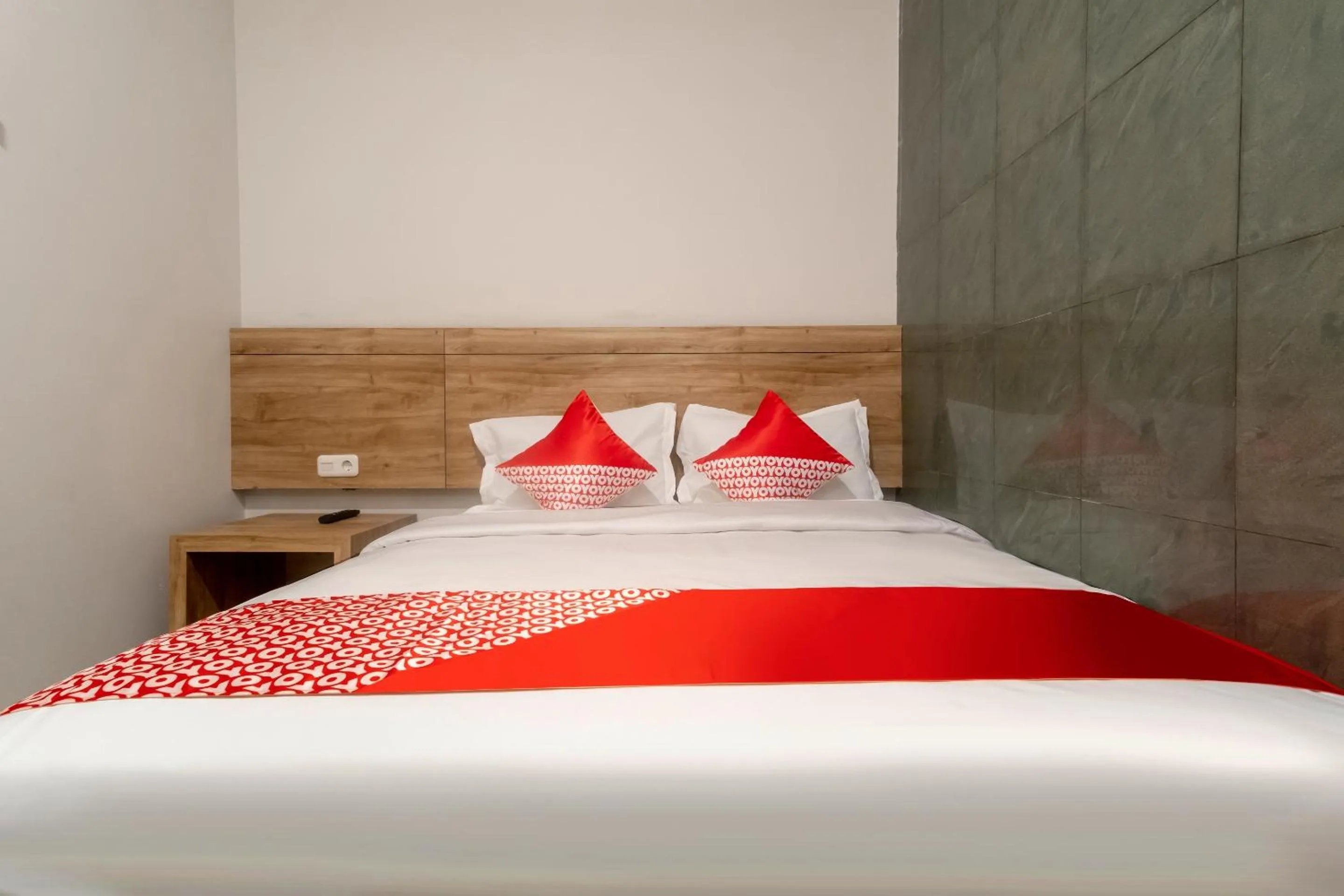 Bedroom, Bed in Hotel O Festive Inn