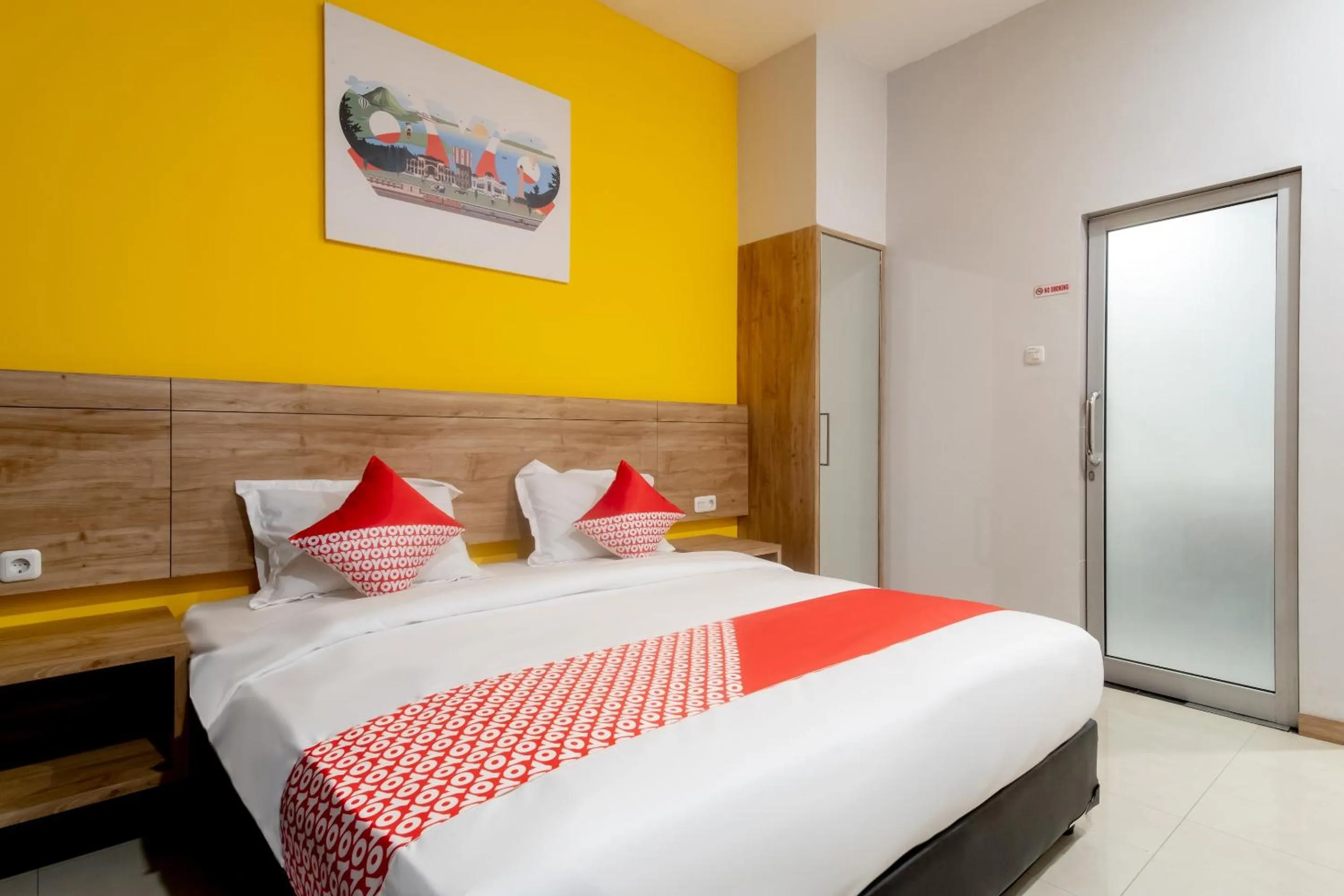 Bedroom, Bed in Hotel O Festive Inn