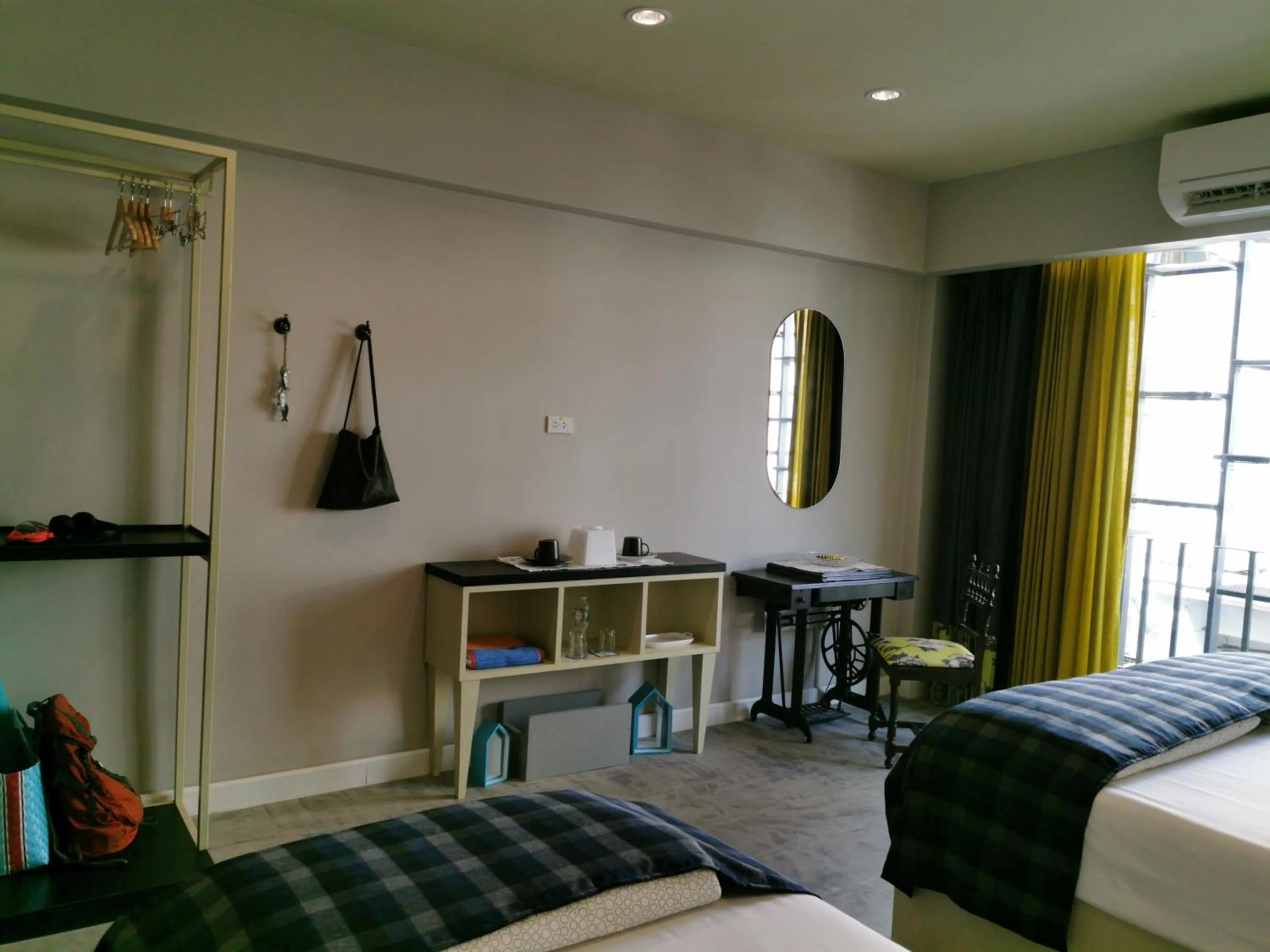 Bedroom, Bed in Chomm House