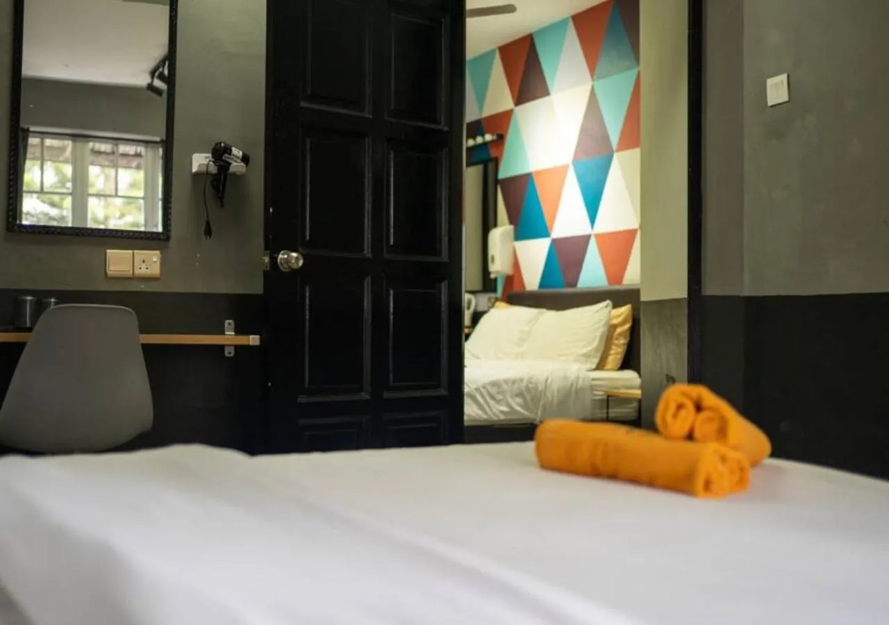 Photo of the whole room, Bed in Kavy Boutique Hotel @ KBH