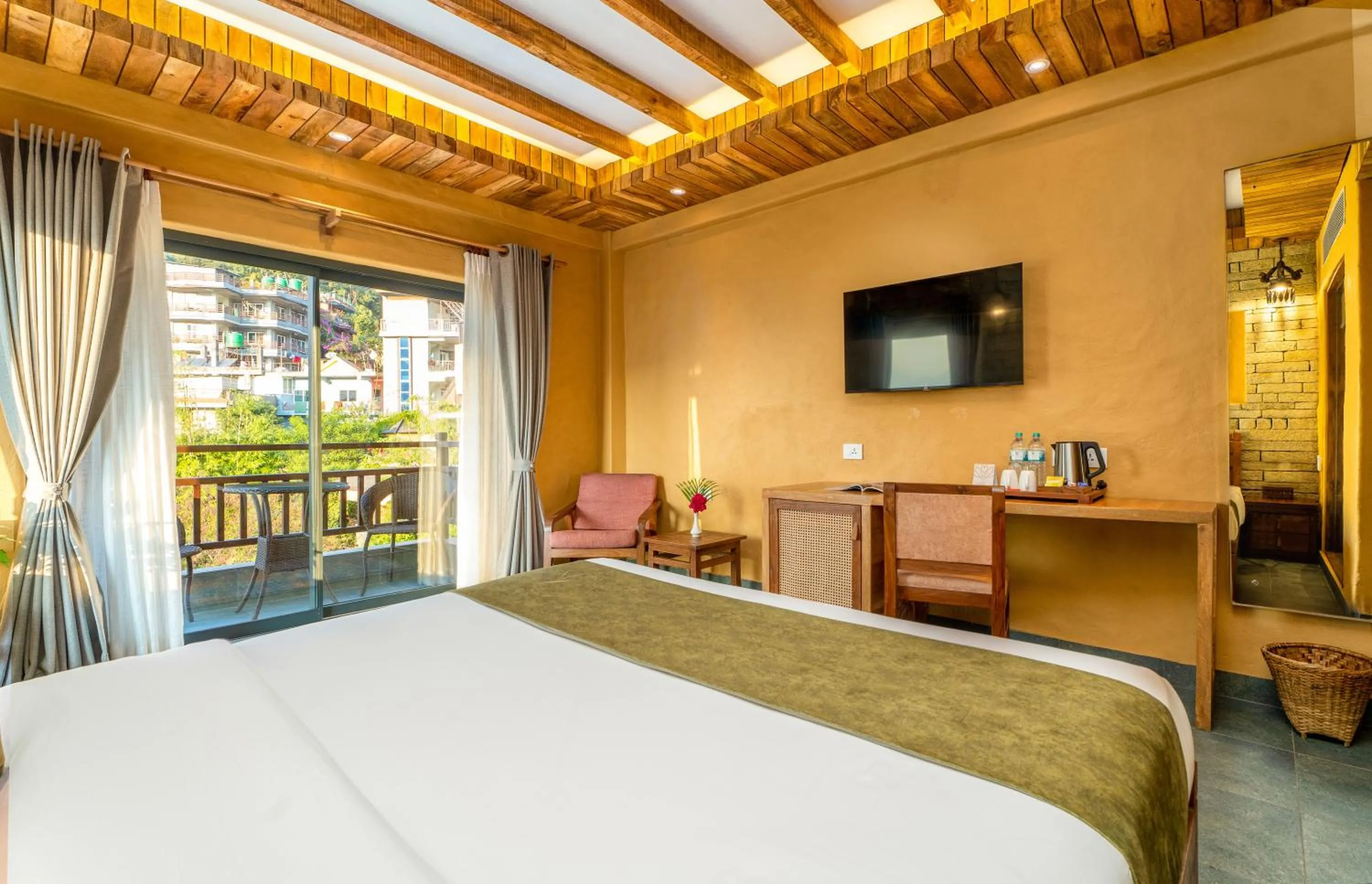 Bed in Bar Peepal Resort