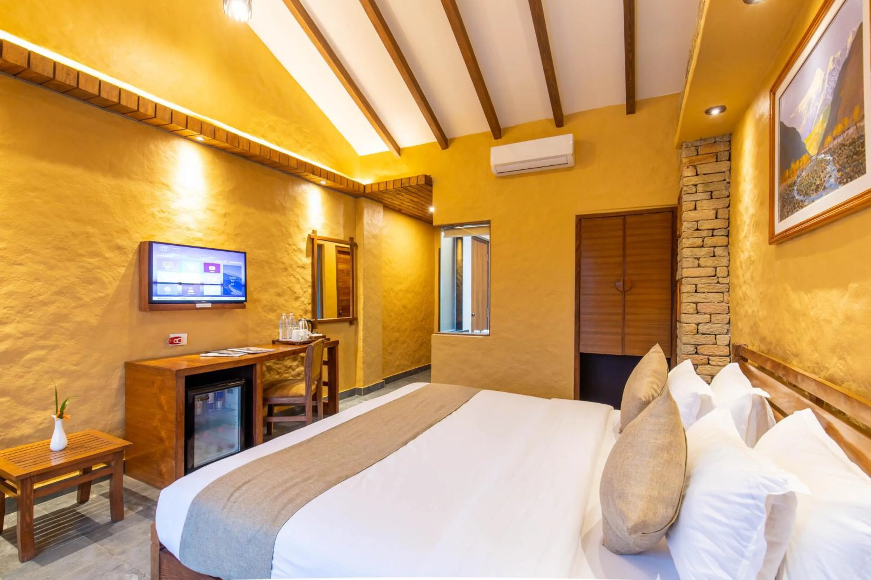 Bedroom, Bed in Bar Peepal Resort