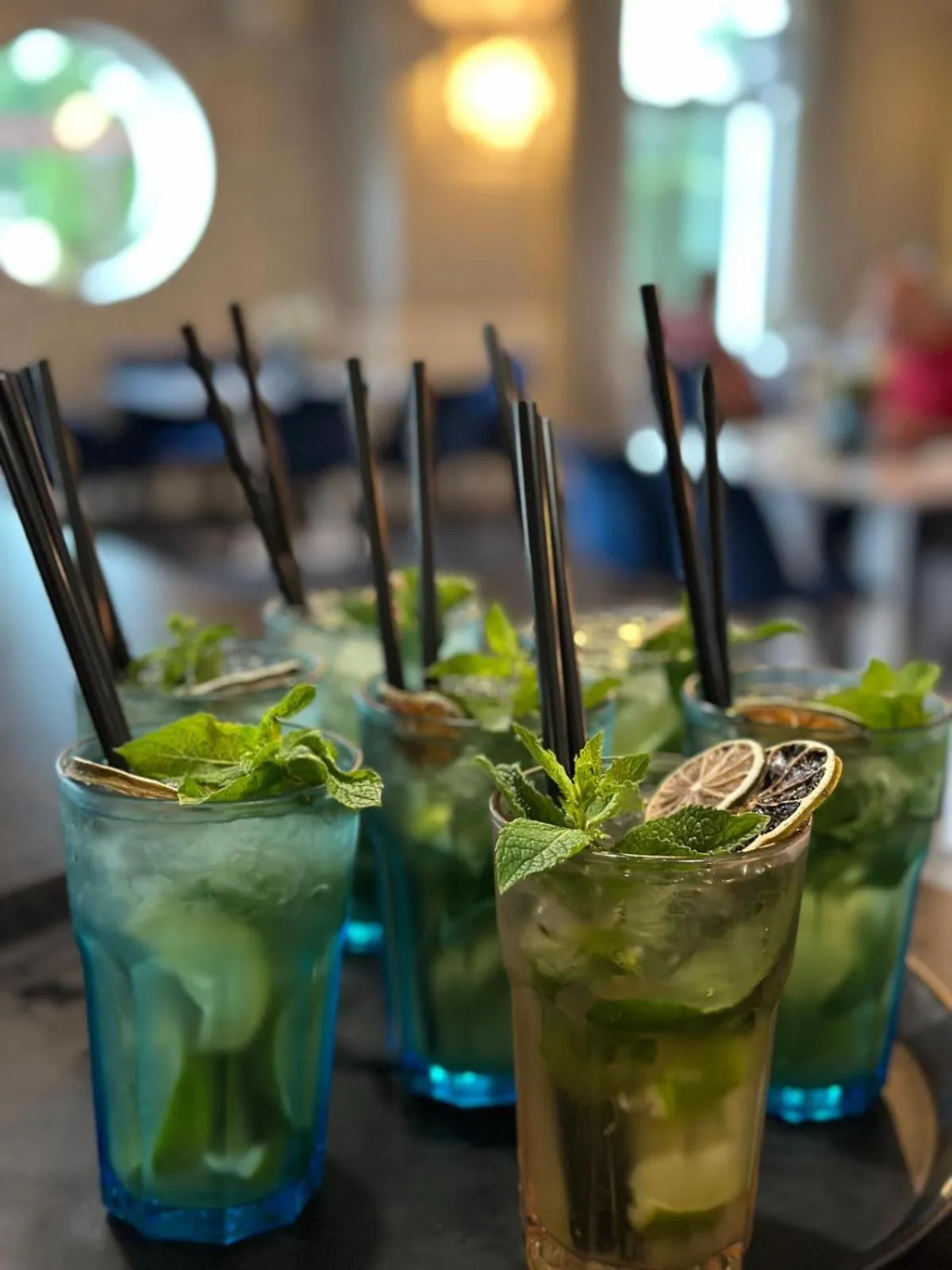 Restaurant/places to eat in Hotel Sulbin