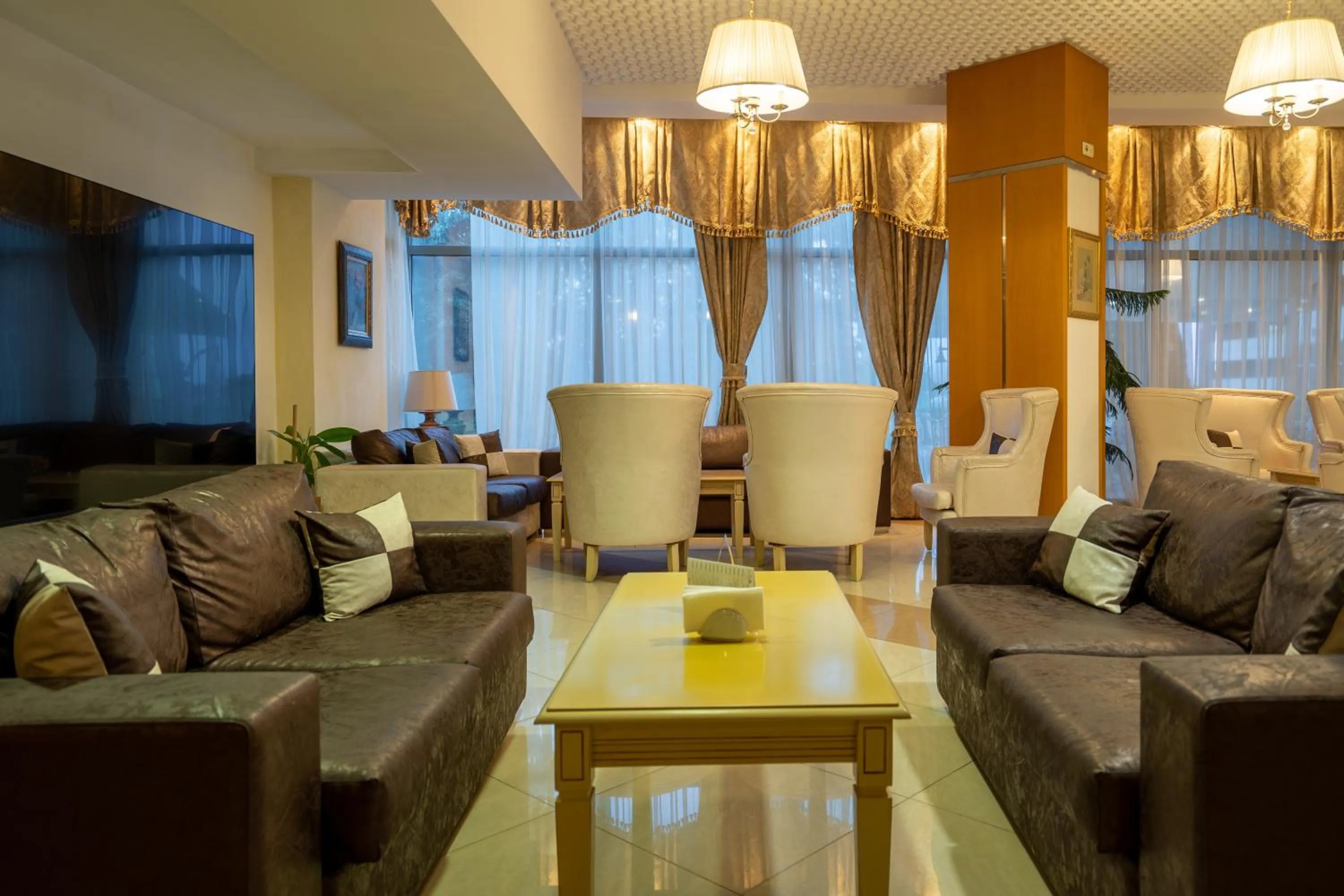 Lobby or reception in Hissar Spa Hotel