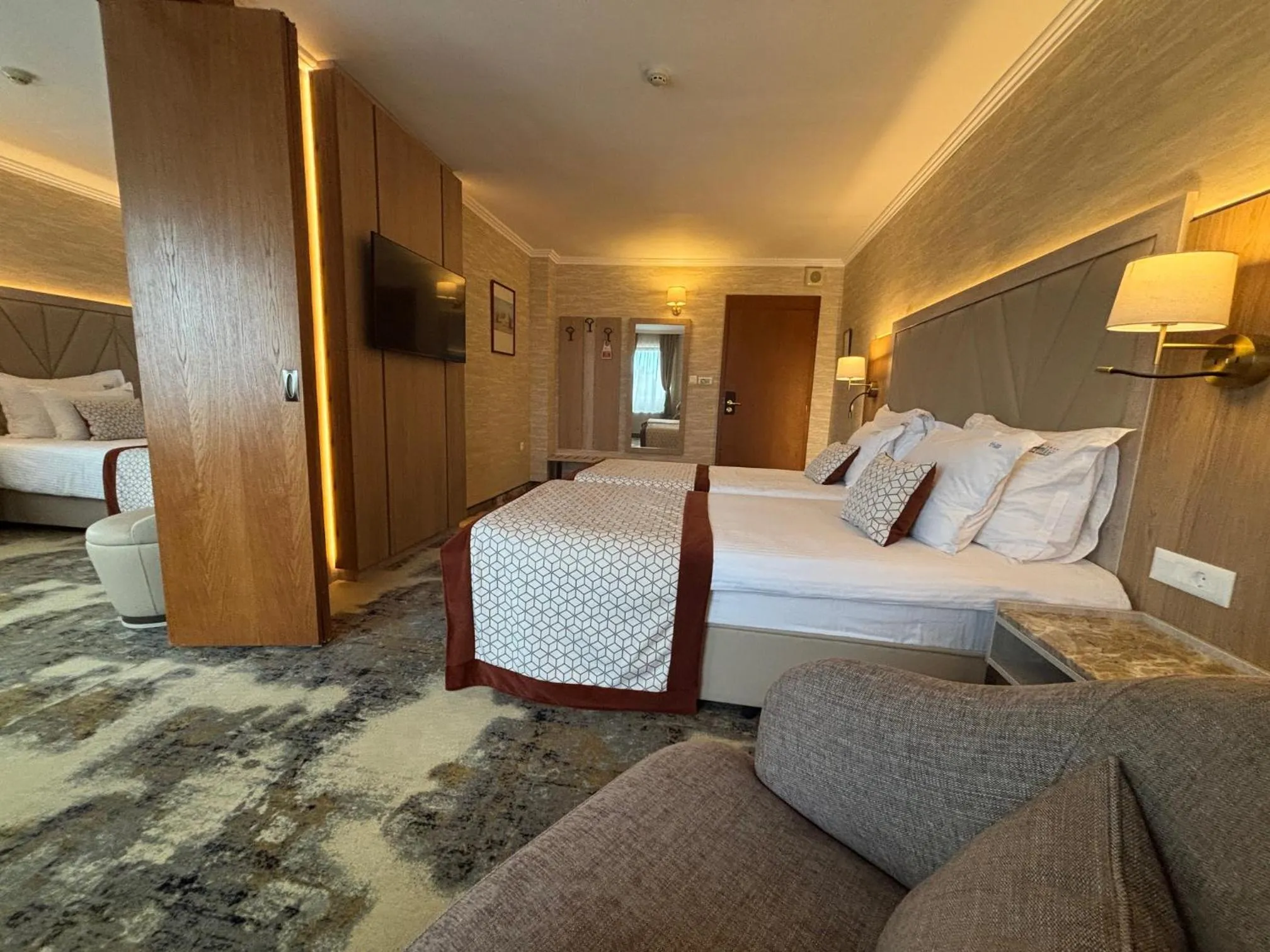 Bed in Hissar Spa Hotel