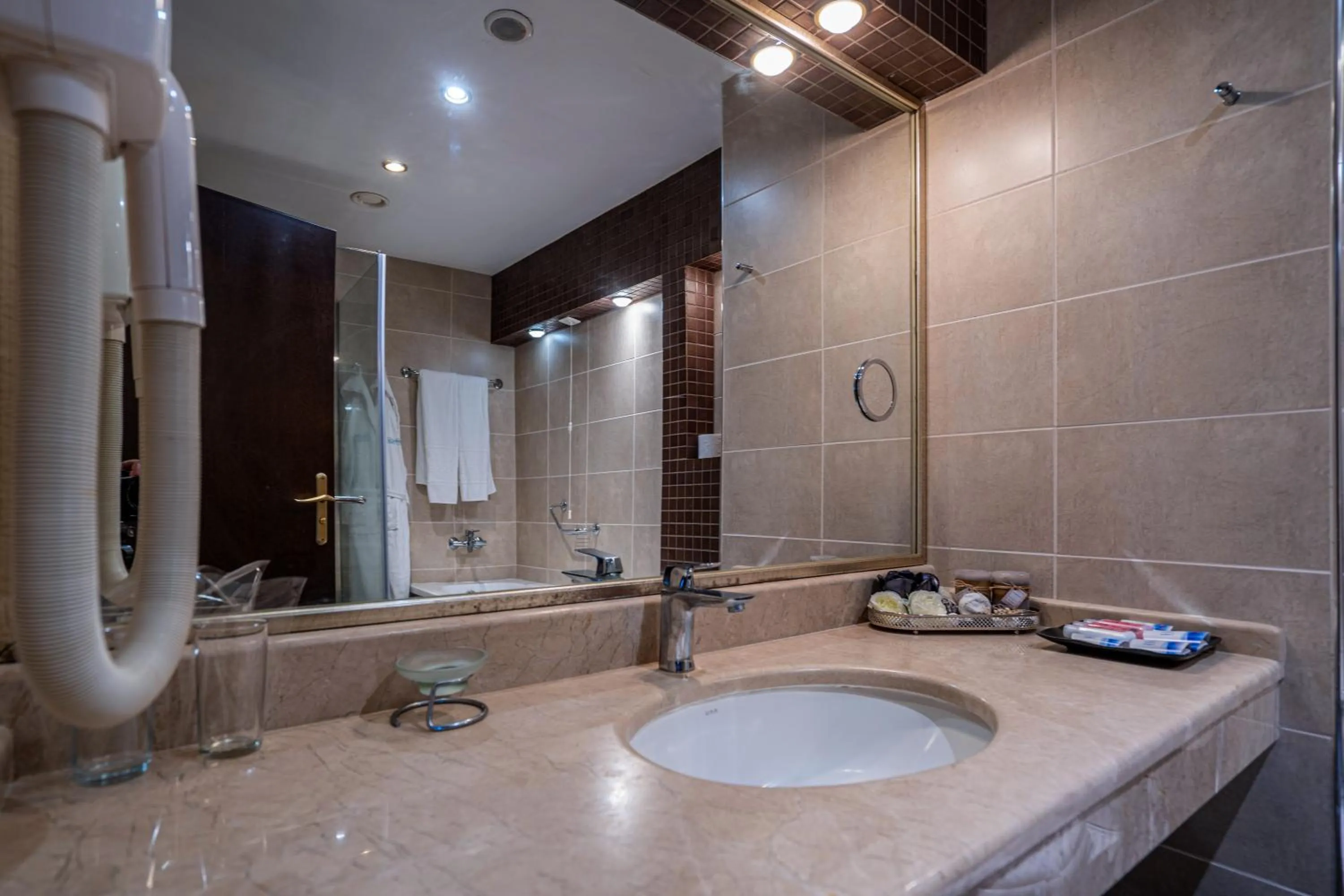 Bathroom in Hissar Spa Hotel