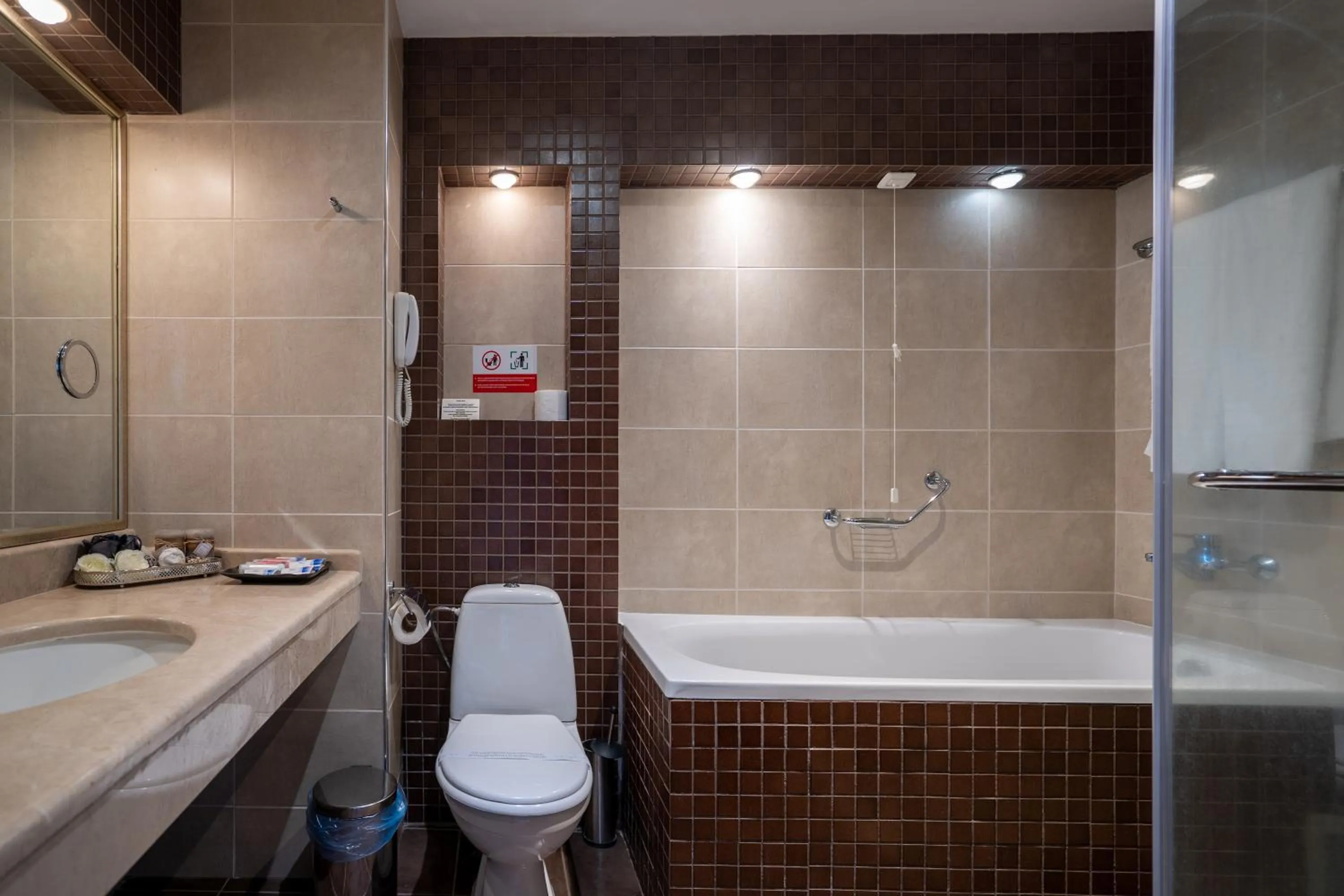 Bathroom in Hissar Spa Hotel