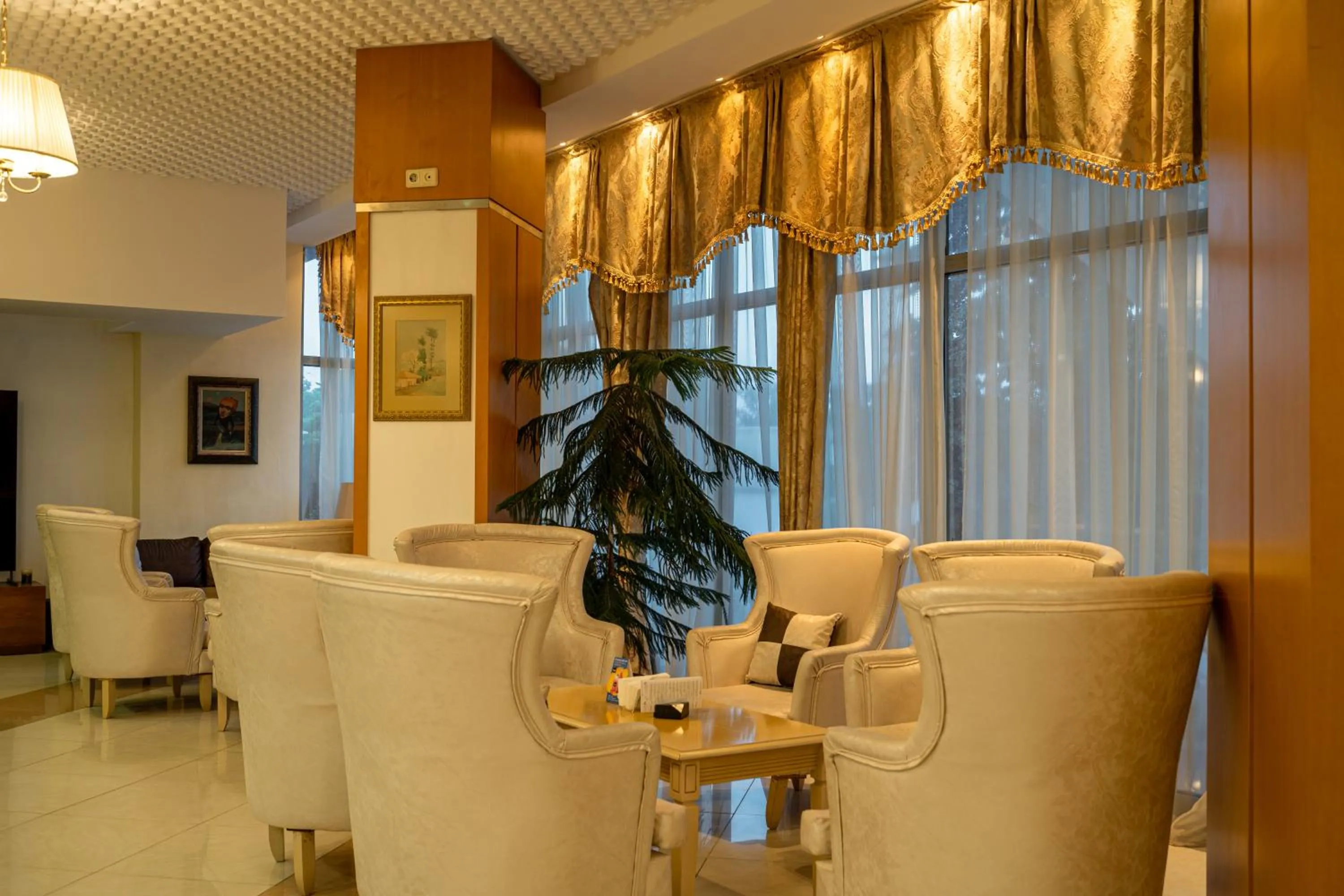 Lobby or reception in Hissar Spa Hotel