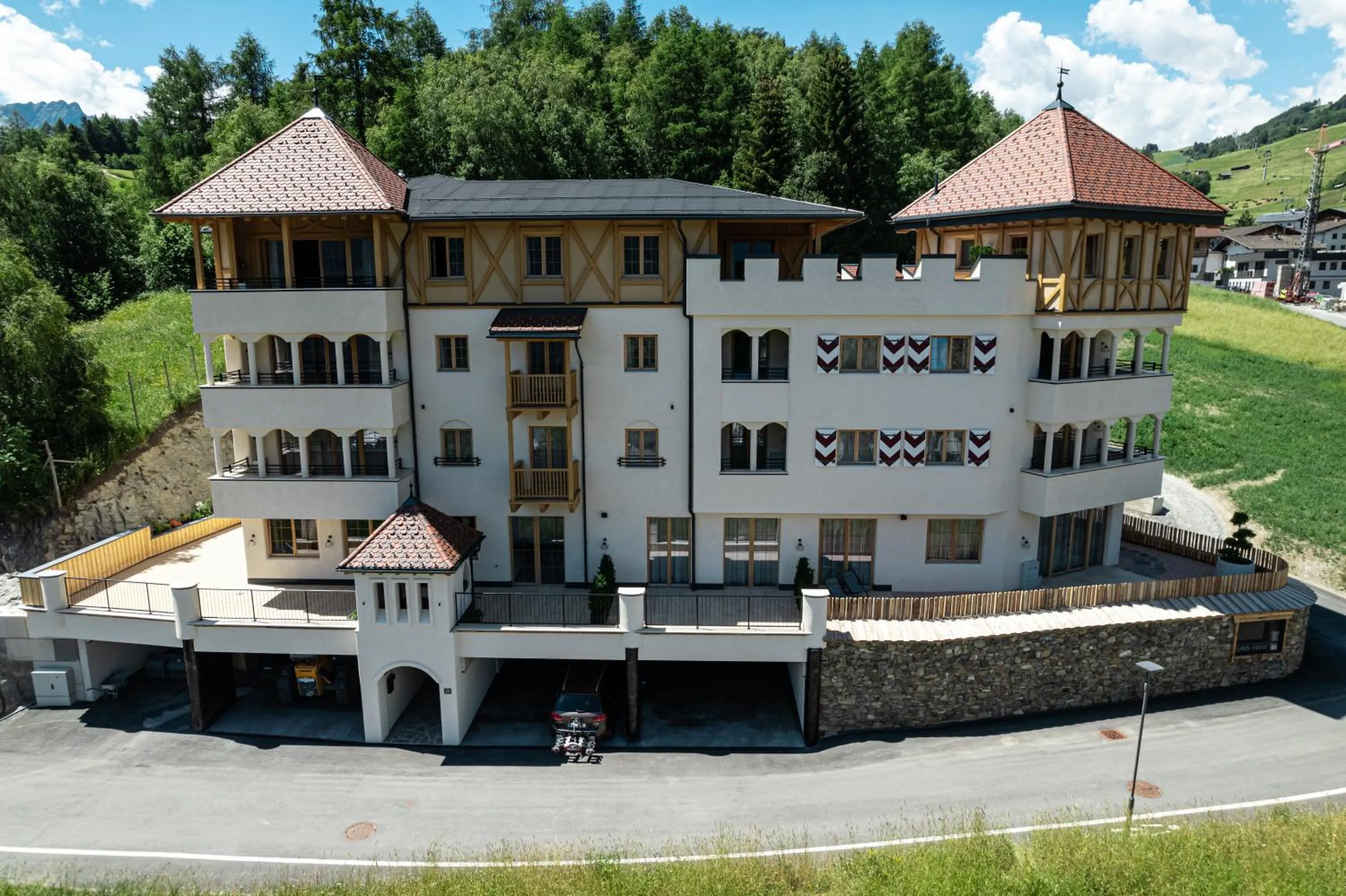 Property building in Burg1990