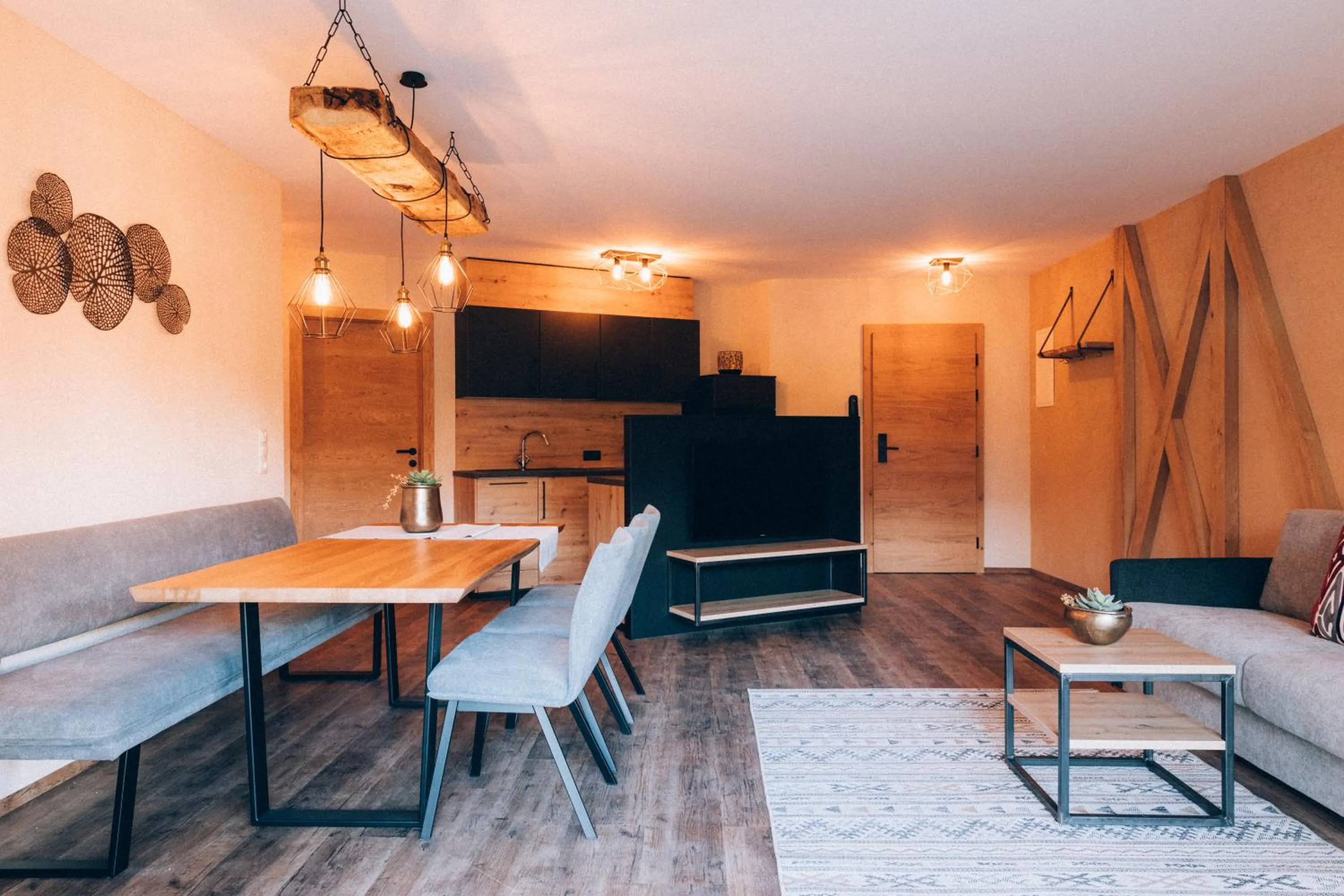 Communal lounge/ TV room in Burg1990